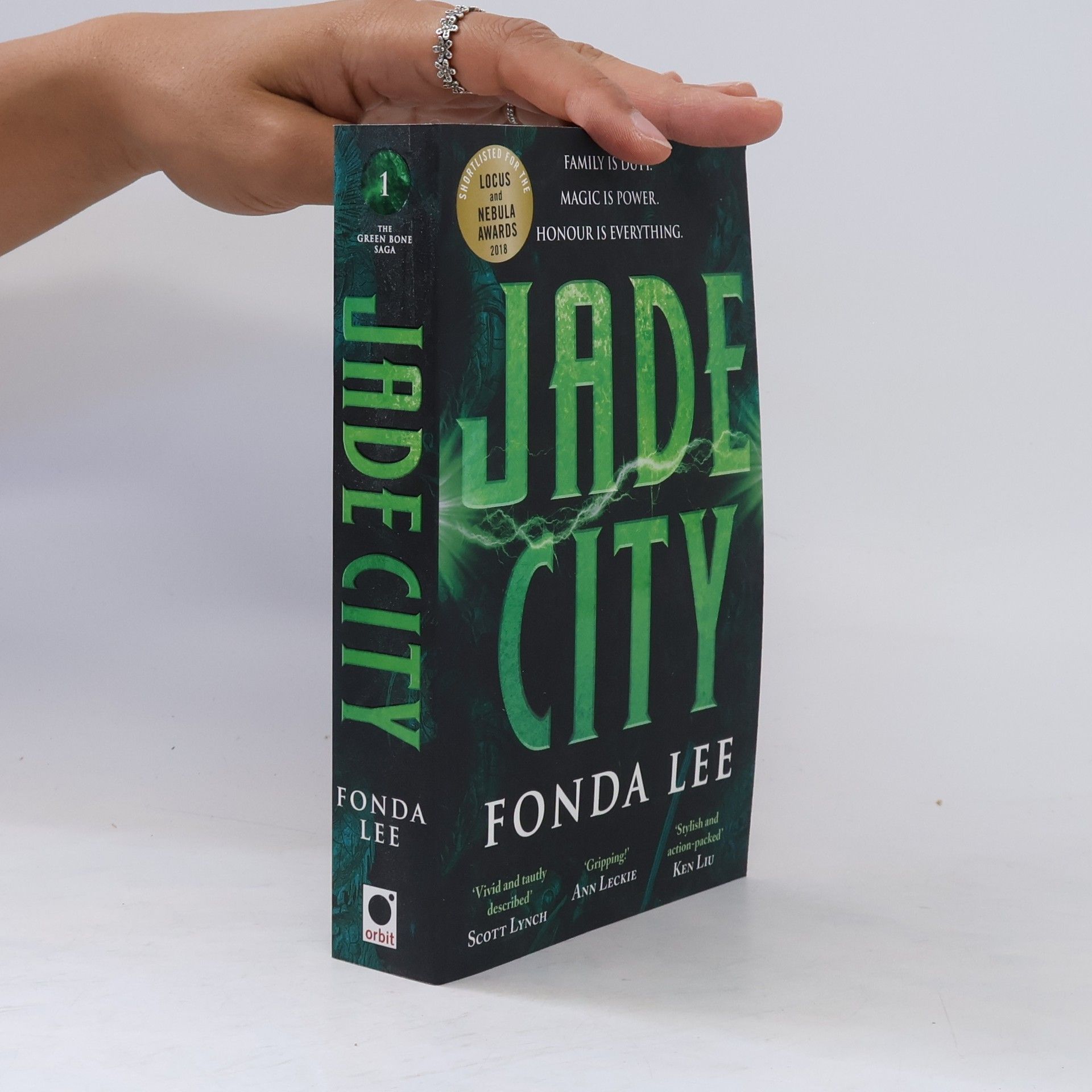 Fonda Lee Jade city