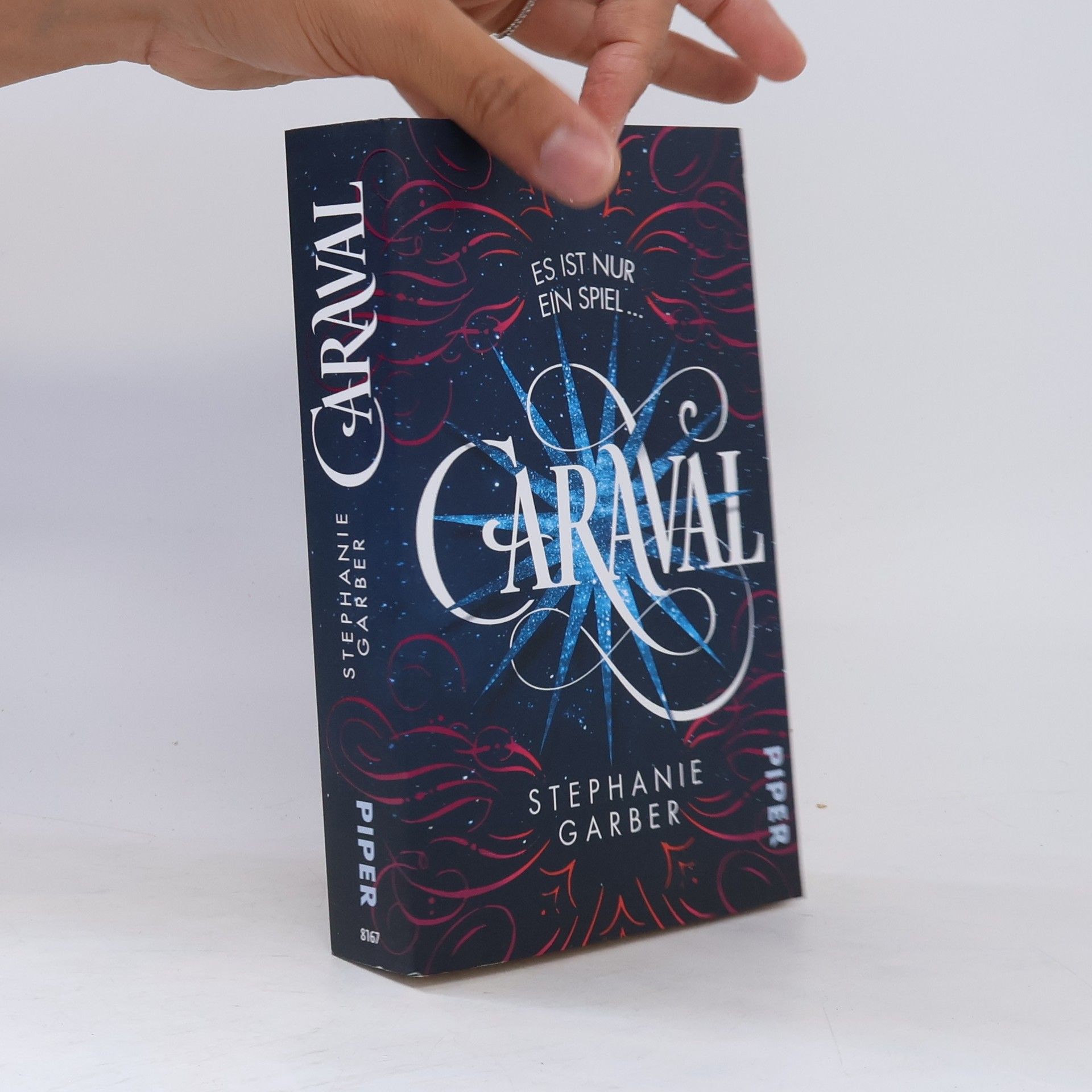 Stephanie Garber Caraval