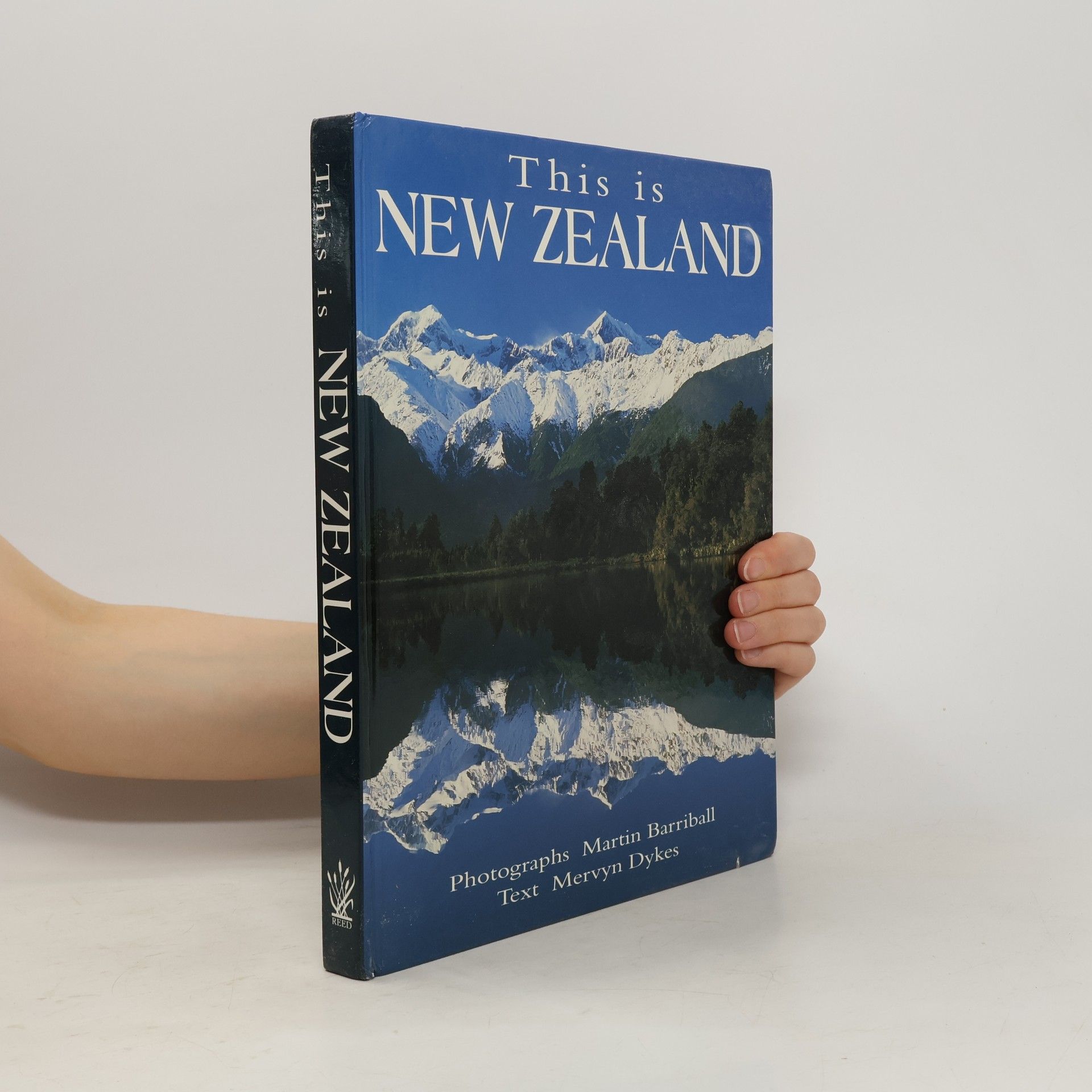 Mervyn Dykes This is New Zealand