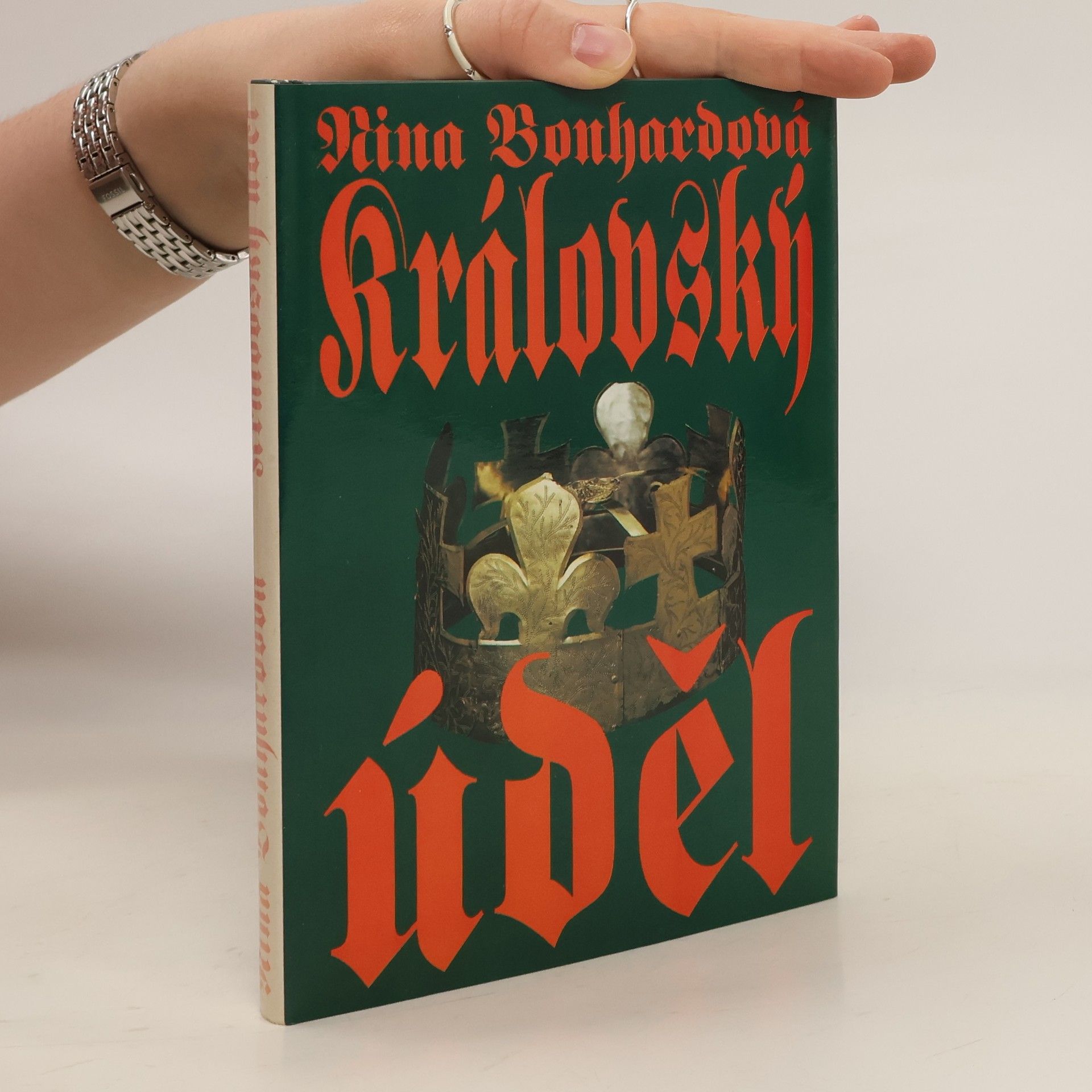 Nina Bonhardová Královský úděl