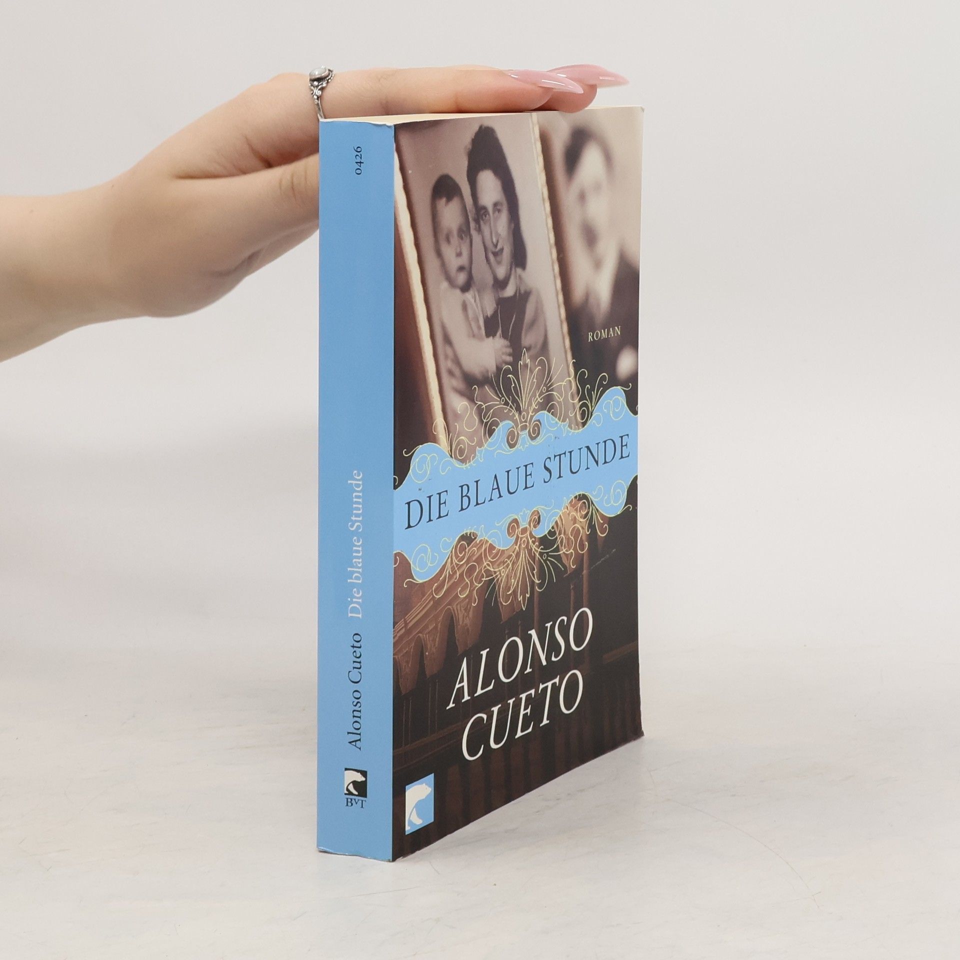 Alonso Cueto c