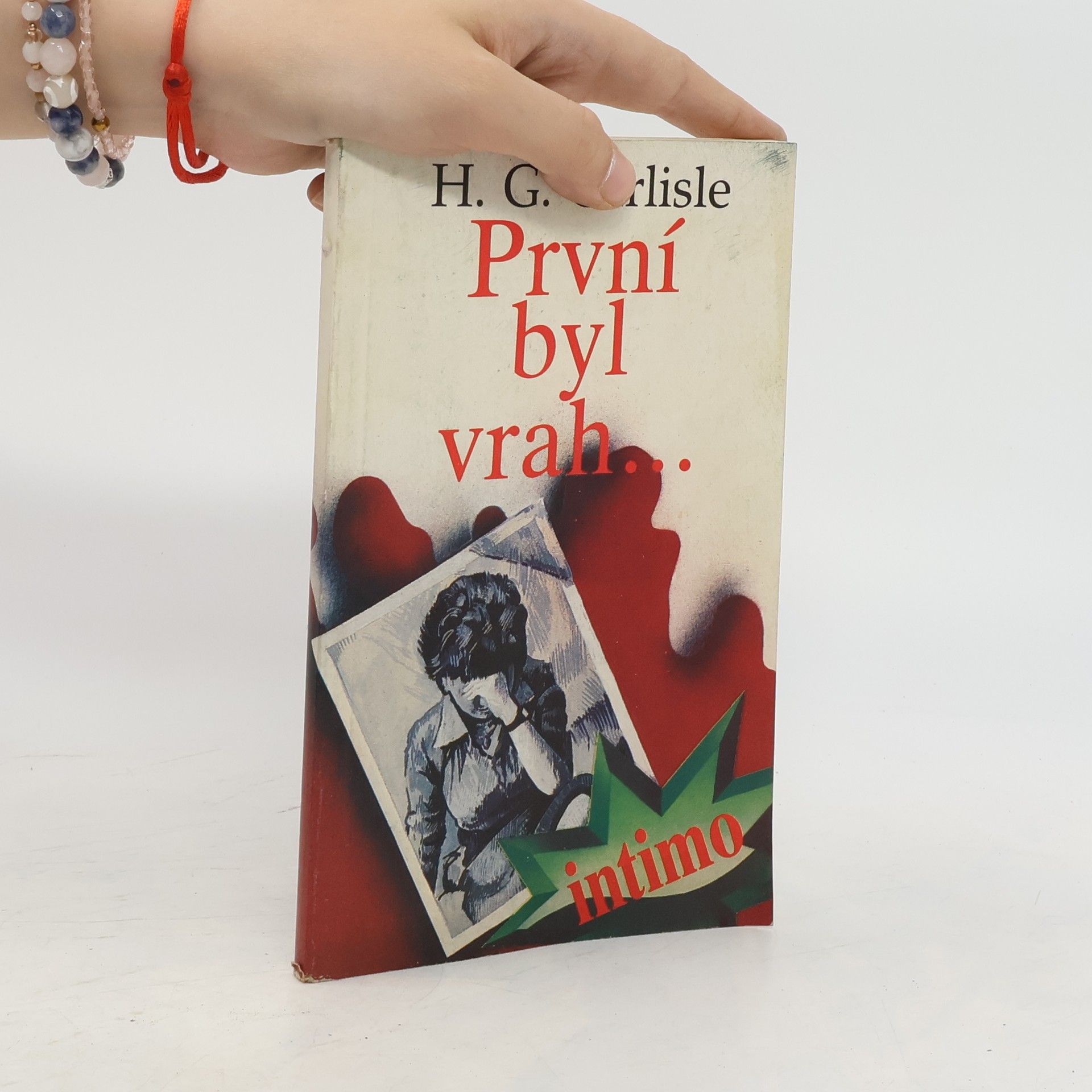 Helen Grace Carlisle První byl vrah