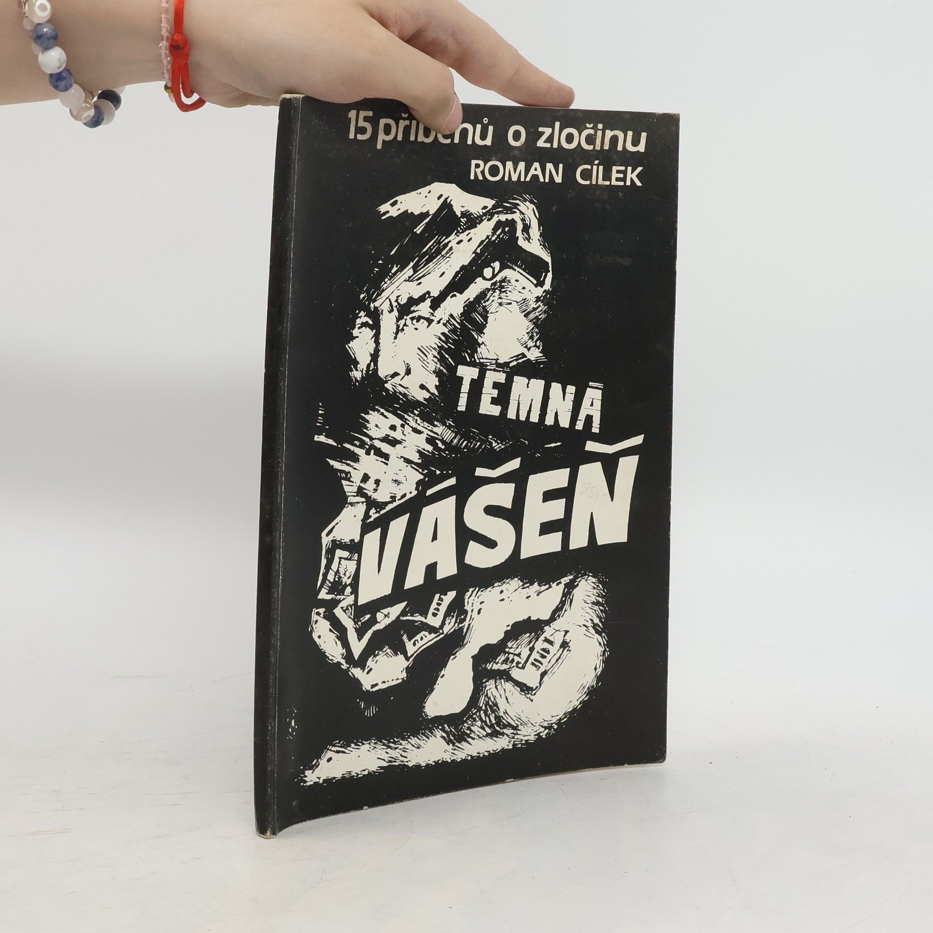 Roman Cílek Temná vášeň
