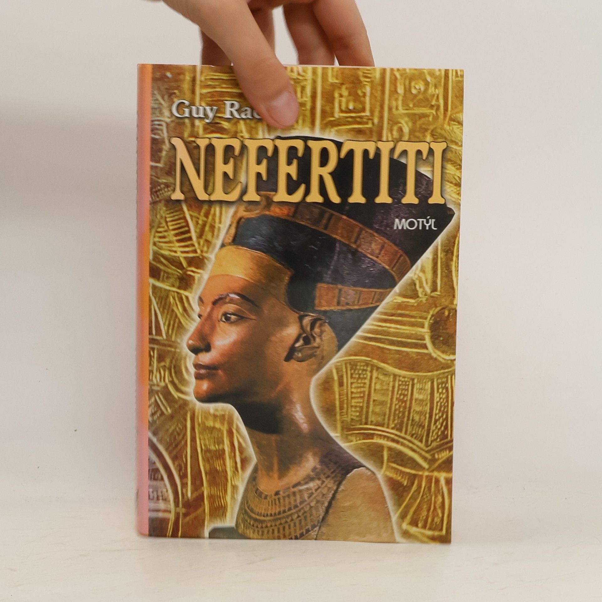 Guy Rachet Nefertiti