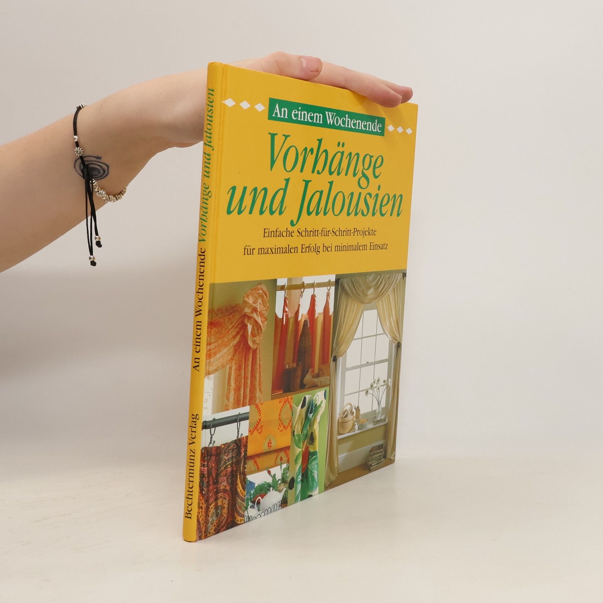 Jacqueline Venning An einem Wochenende. Vorhänge und Jalousien