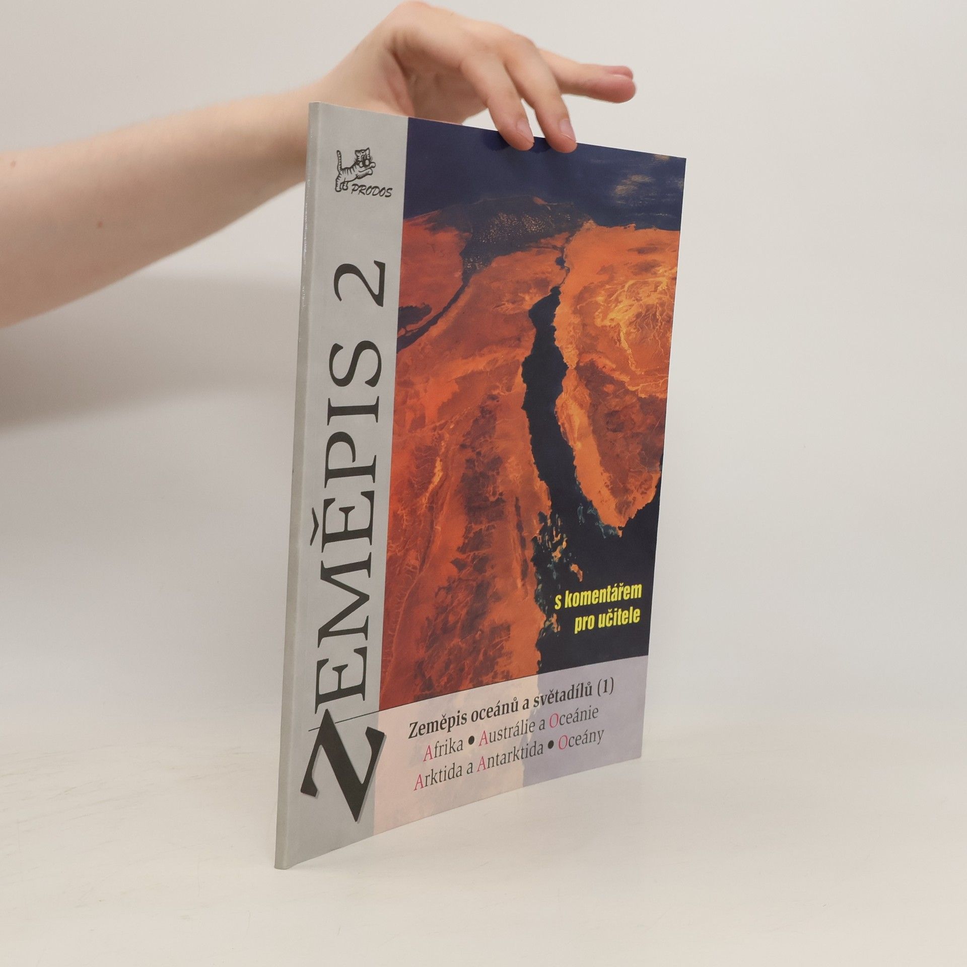 Vít Voženílek Zeměpis 2 - Zeměpis oceánů a světadílů 1 (Afrika, Austrálie a Oceánie, Arktida a Antarktida, Oceány) s komentářem pro učitele