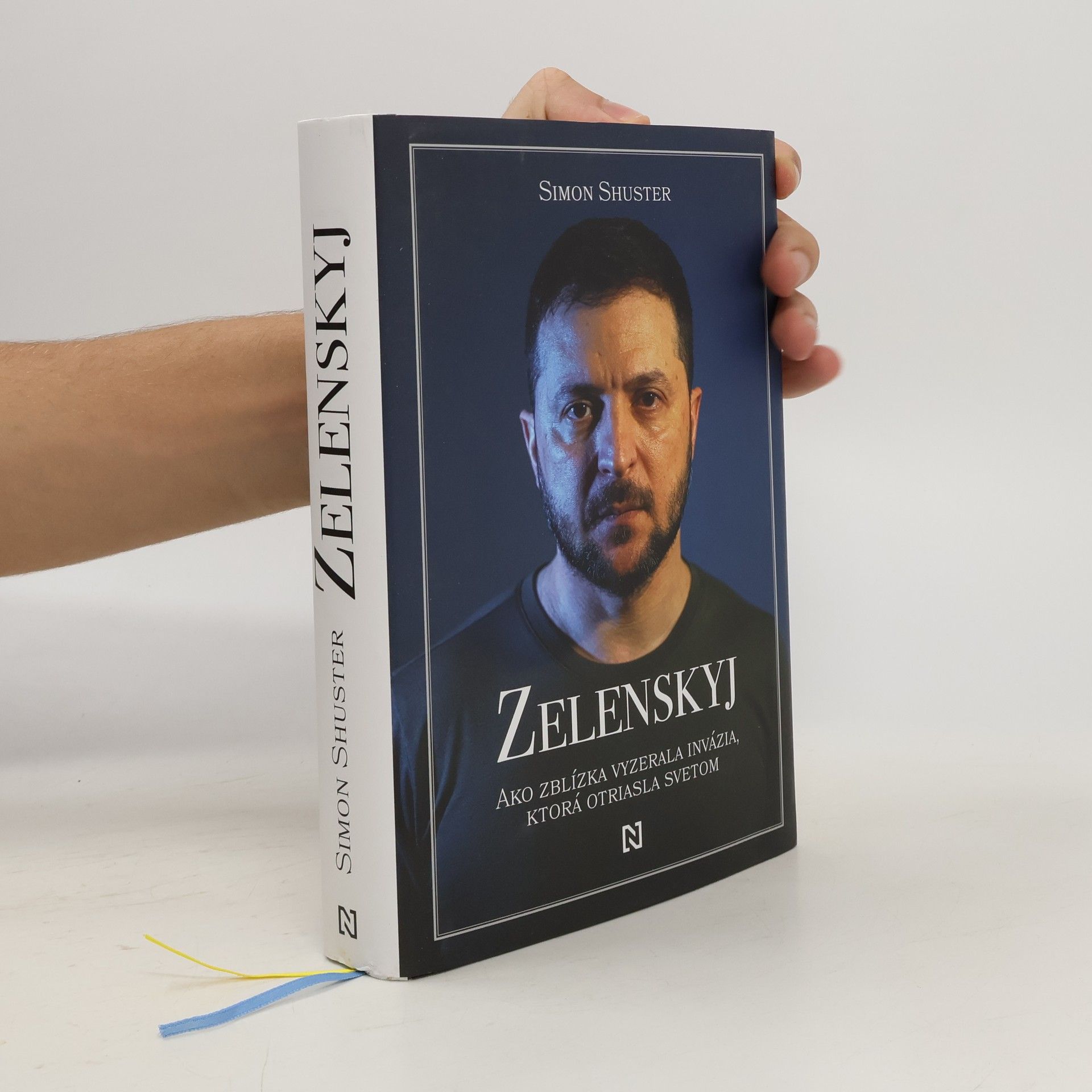 Simon Shuster Zelenskyj: Ako zblízka vyzerala invázia, ktorá otriasla svetom