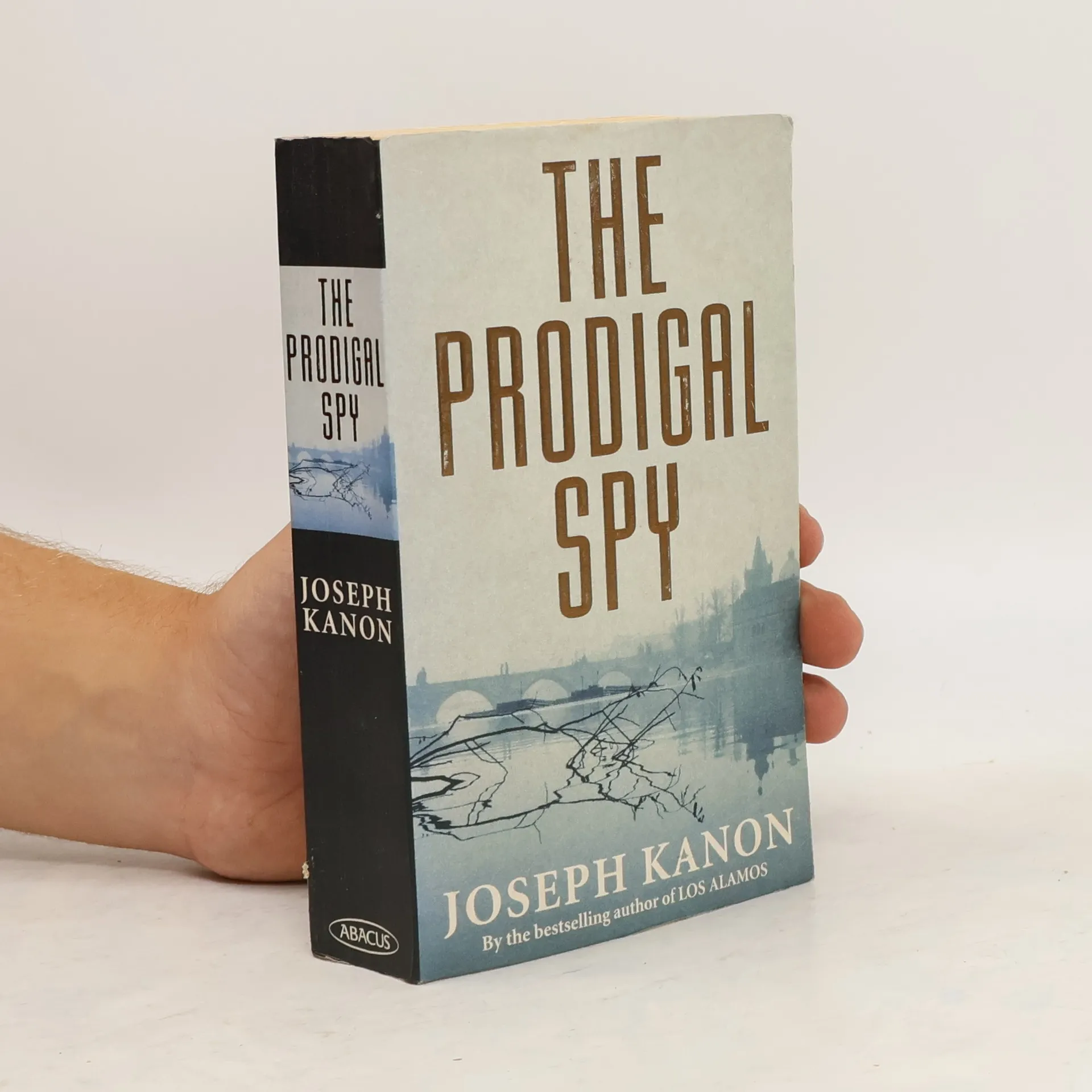 The Prodigal Spy | Book | Paperback | Joseph Kanon | EN