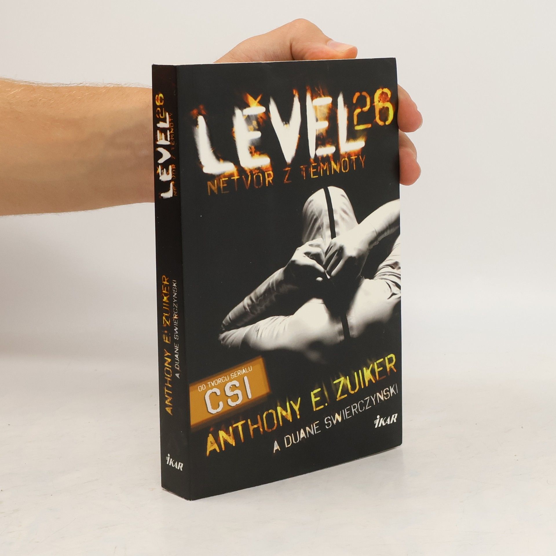 Duane Swierczynski Level 26. Netvor z temnoty