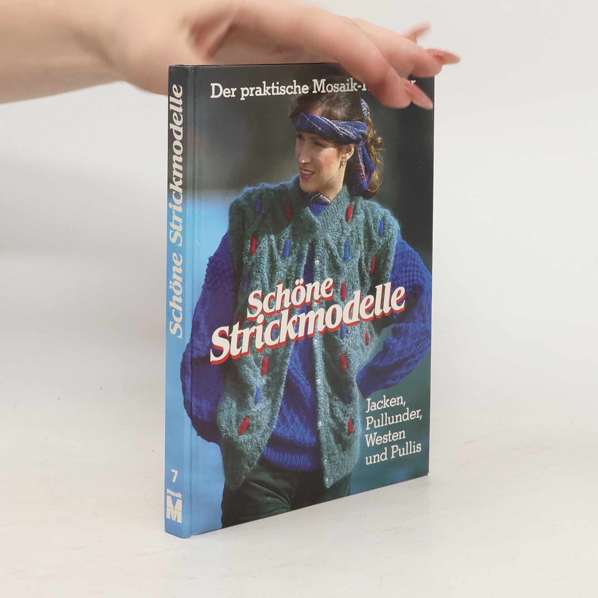 AA.VV. Schöne Strickmodelle