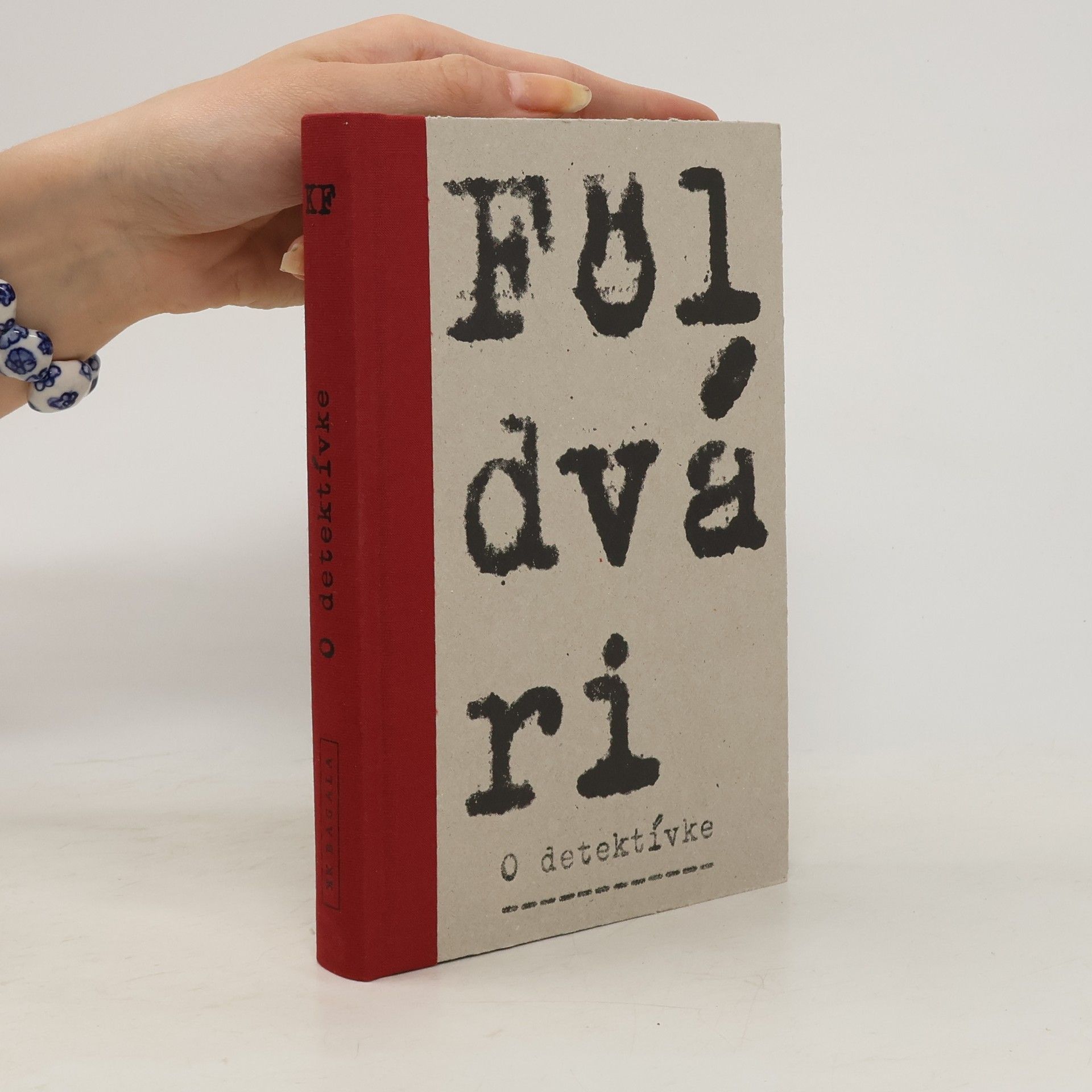 Kornel Földvári O detektívke