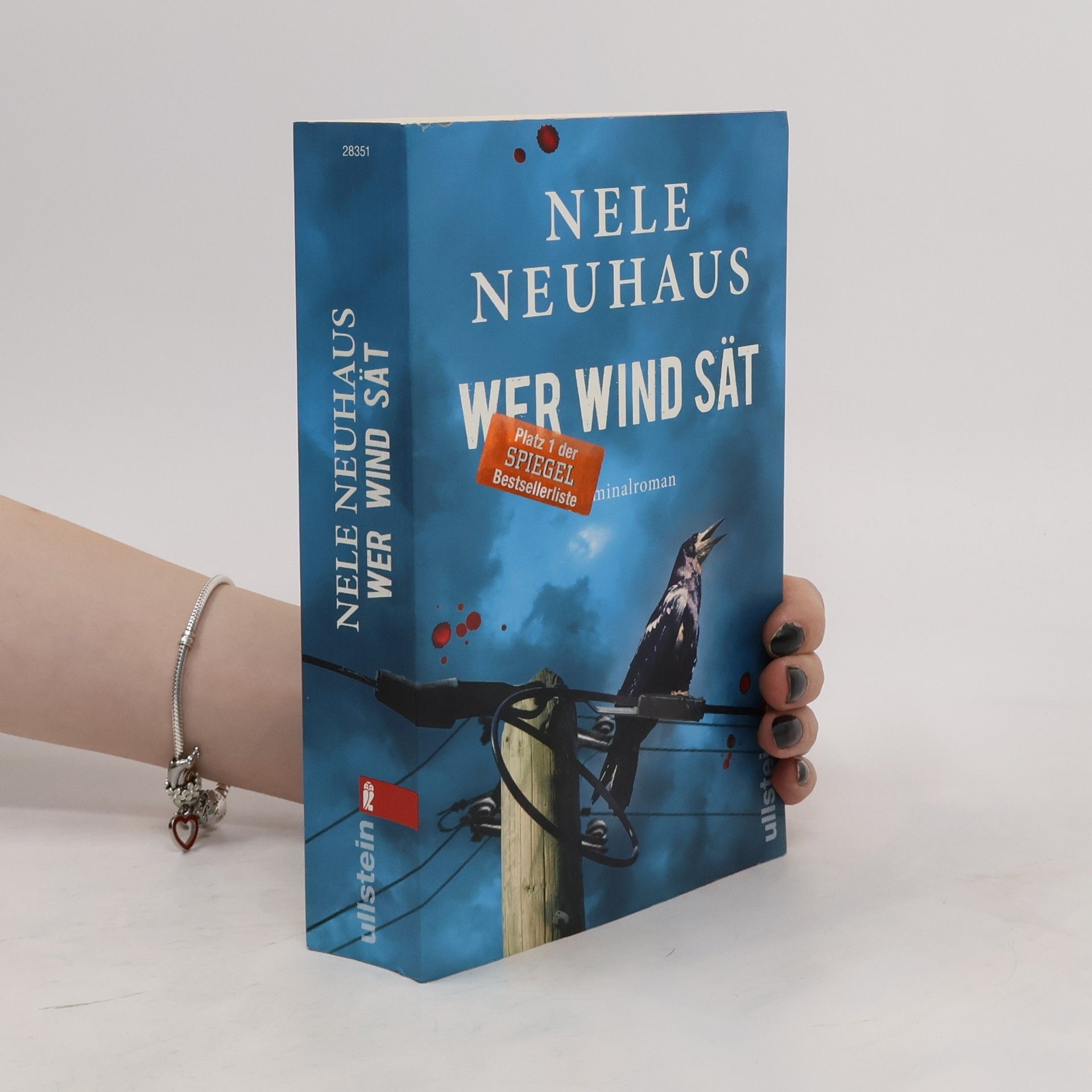 Nele Neuhaus Wer Wind sät : Kriminalroman