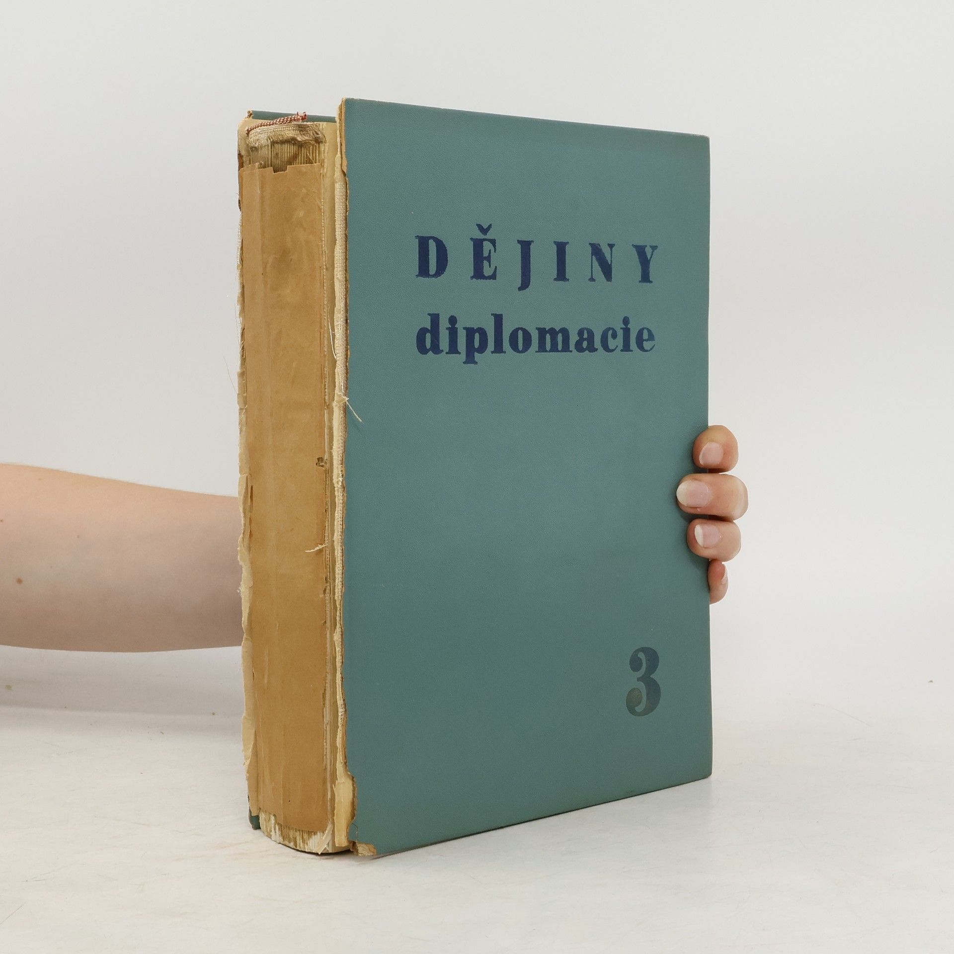 kolektiv Dějiny diplomacie 3