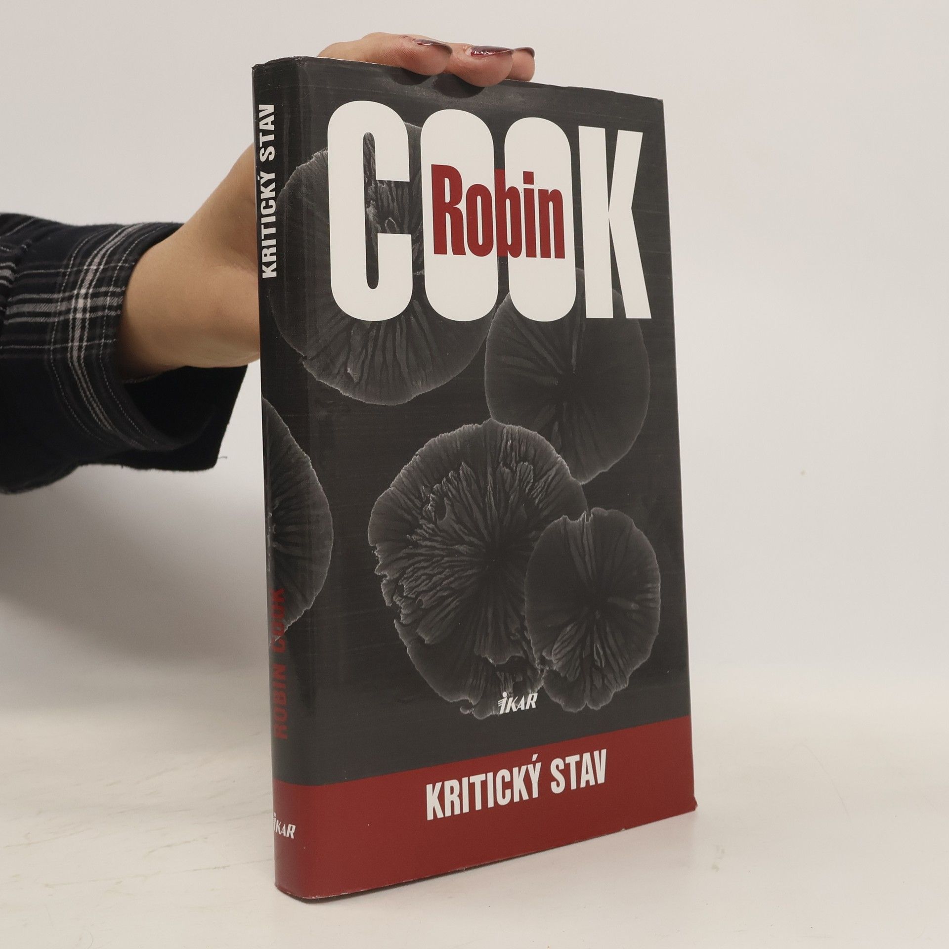 Robin Cook Kritický stav