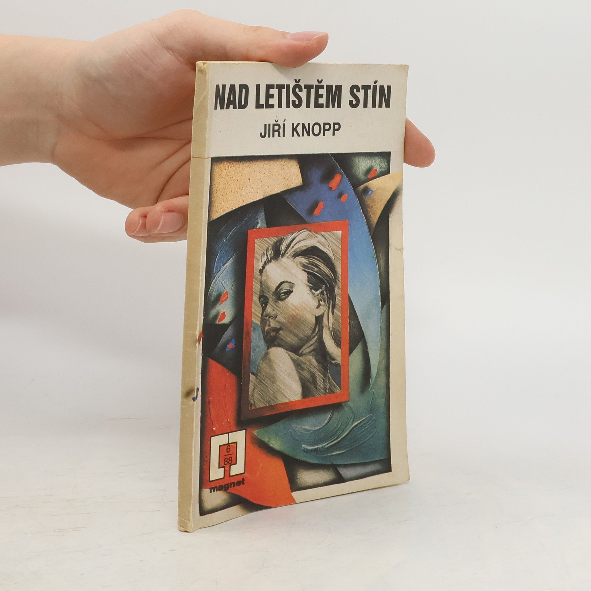 Jiří Knopp Nad letištěm stín