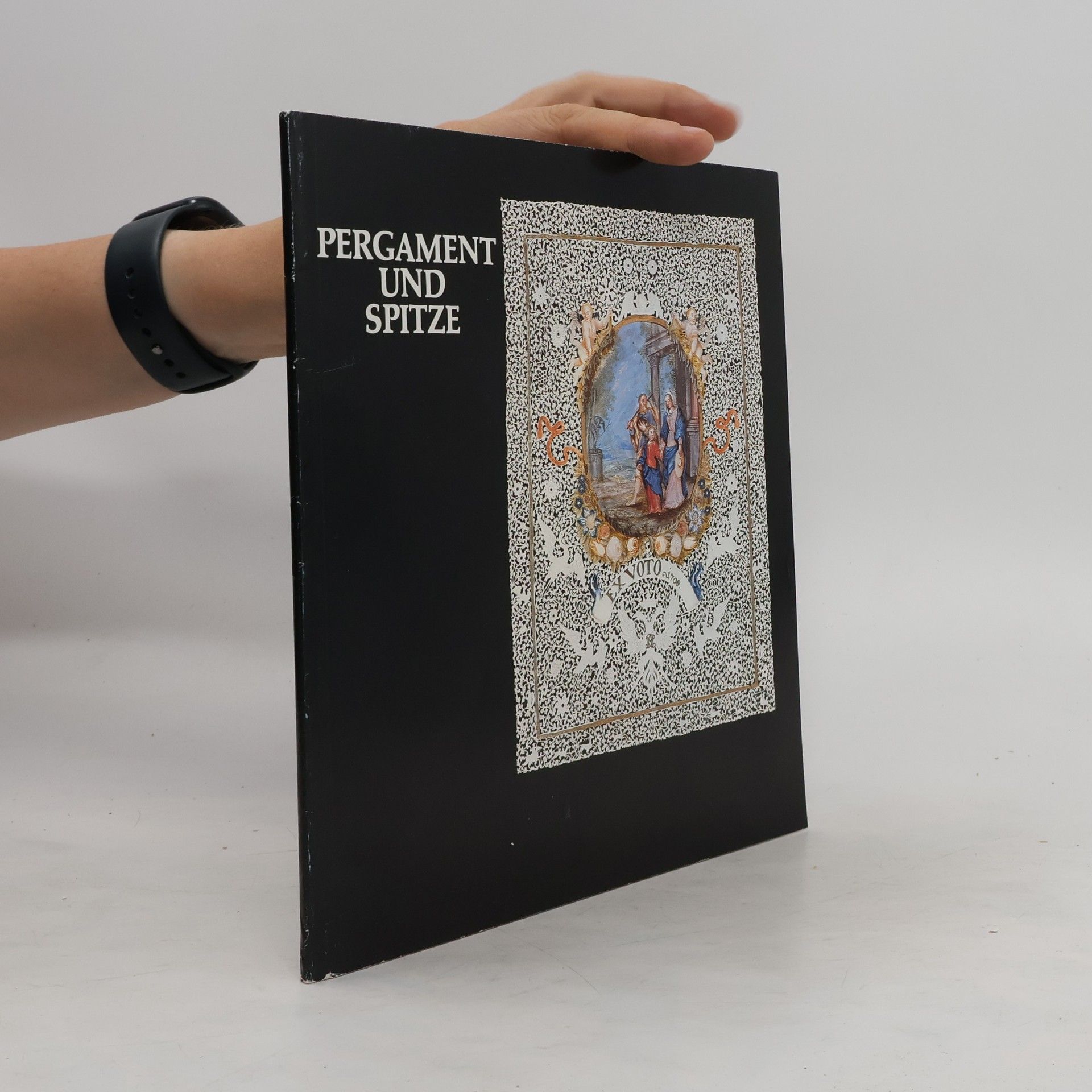 Collective Pergament und Spitze