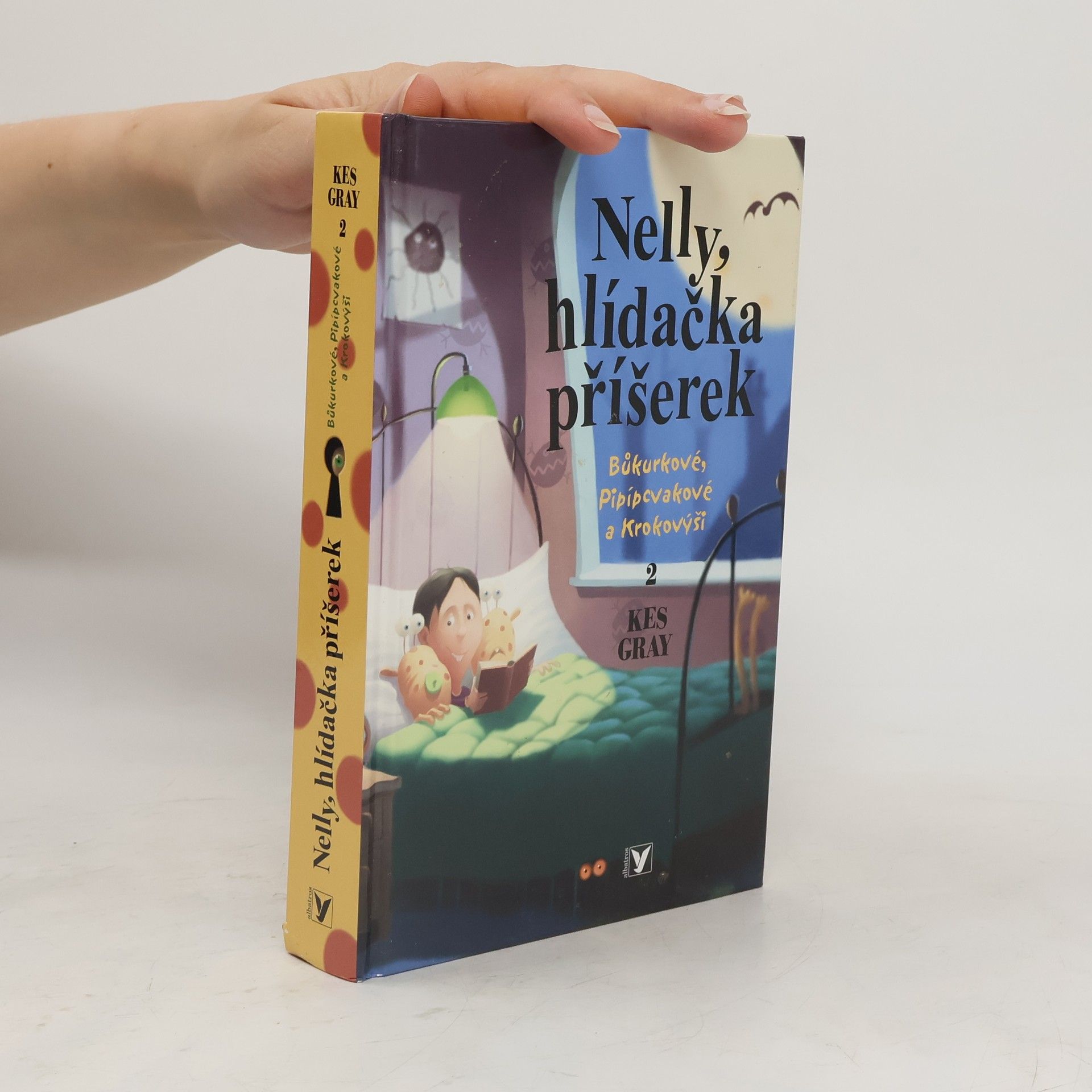 Kes Gray Nelly, hlídačka příšerek: 2