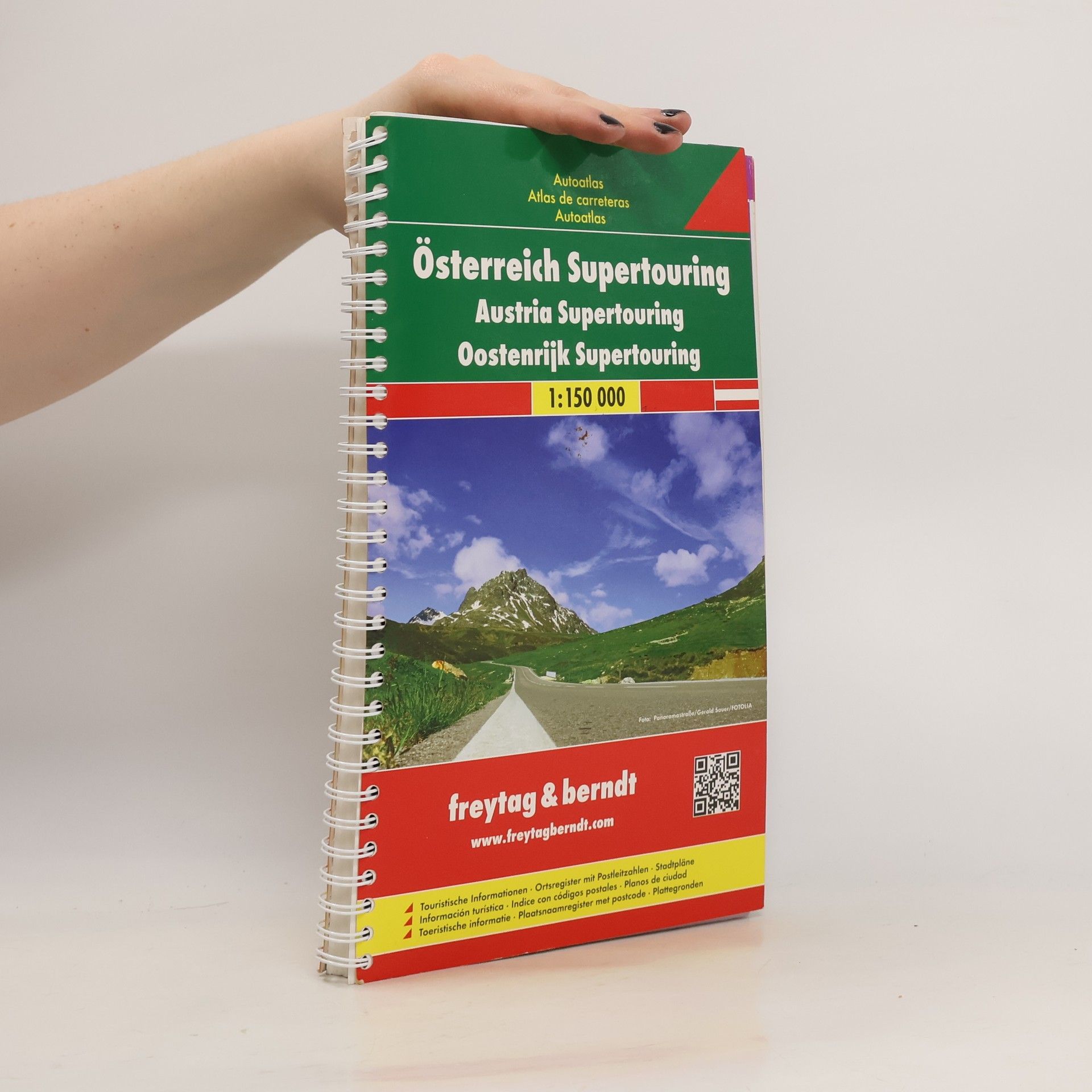 Autorenkollektiv Österreich / Austria: supertouring. Aautoatlas. Měřítko 1 : 150 000