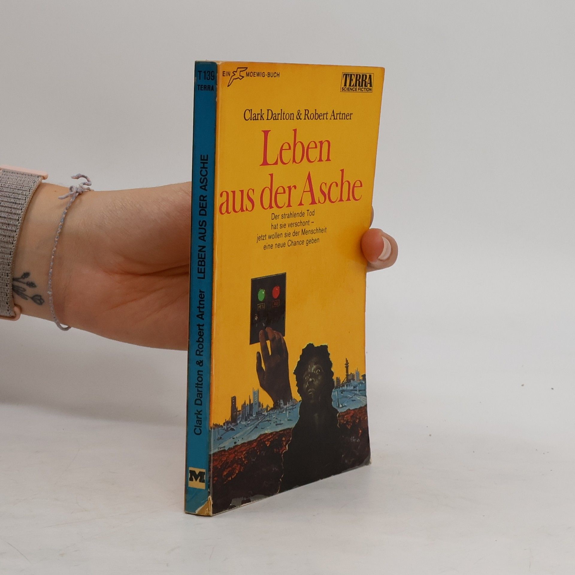 Darlton Clark Leben aus der Asche