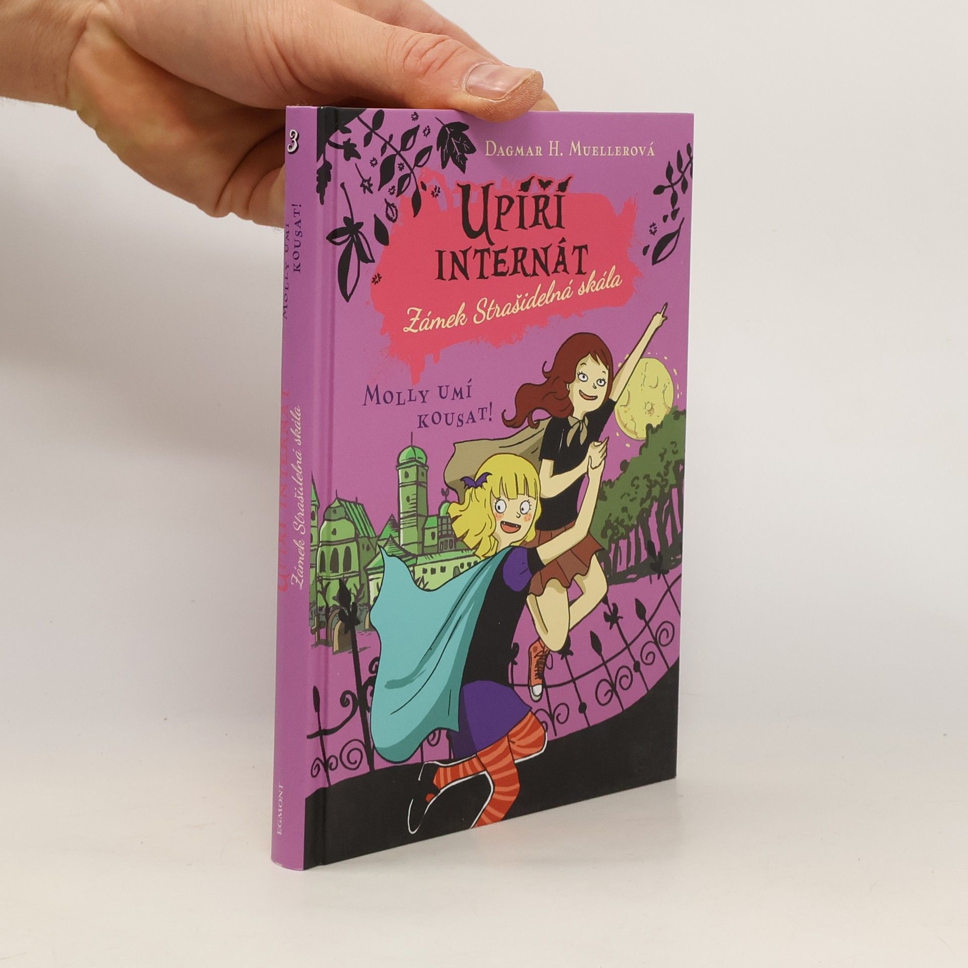 Dagmar H. Mueller Molly umí kousat!