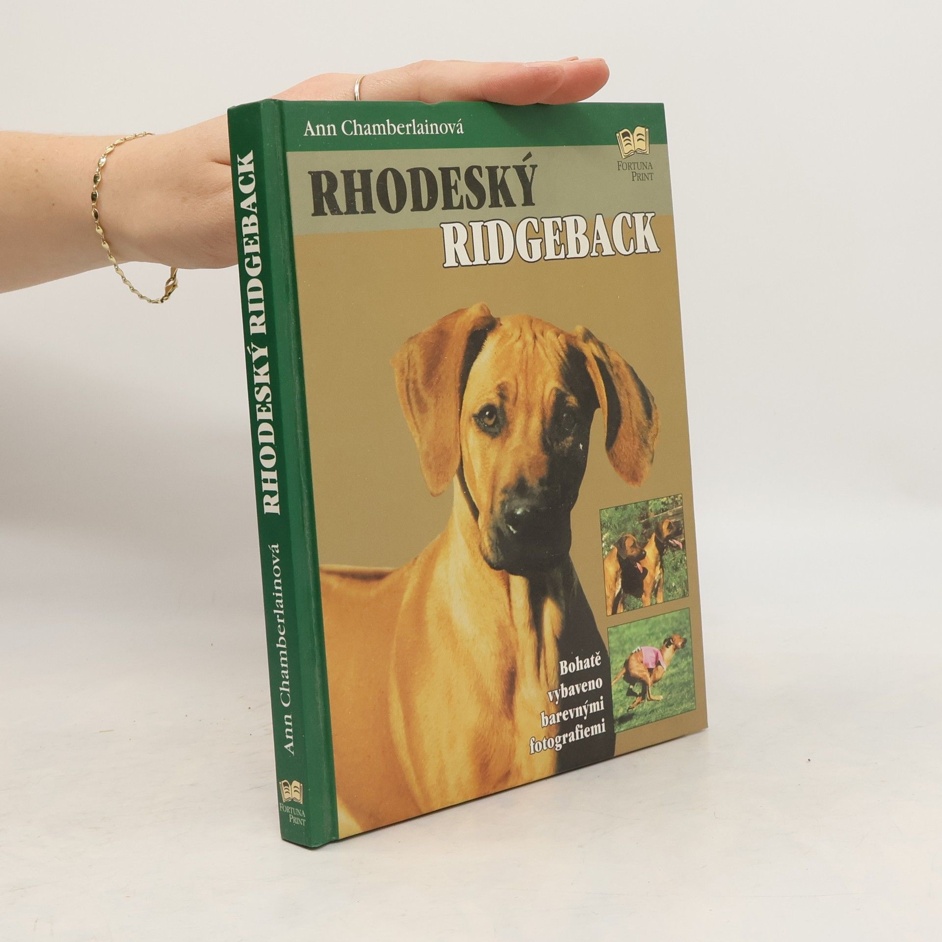 Ann Chamberlain Rhodeský ridgeback
