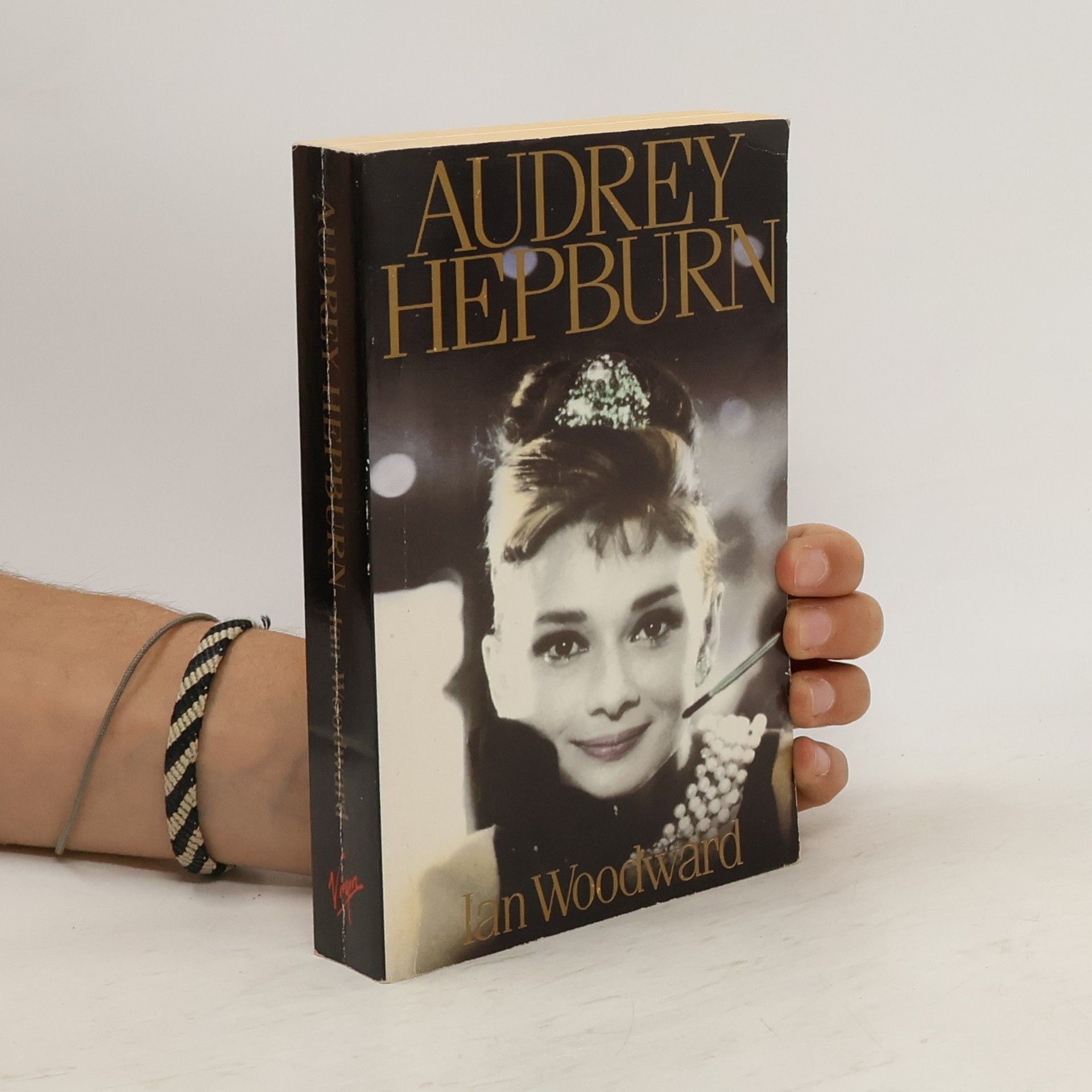 Ian Woodward Audrey Hepburn: Fair lady of the screen