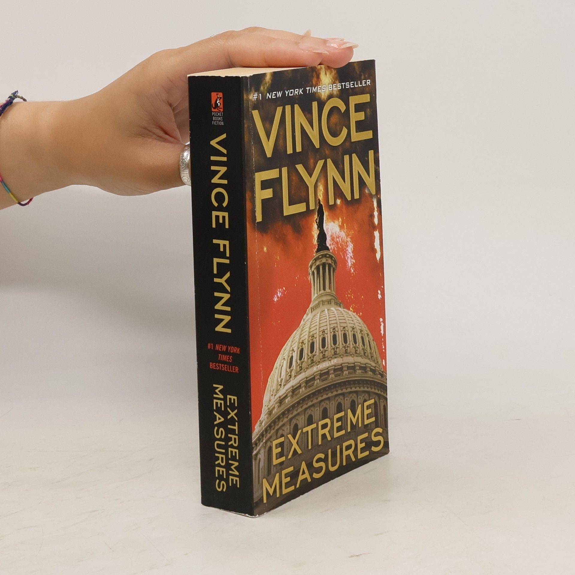 Vince Flynn Extreme Measures