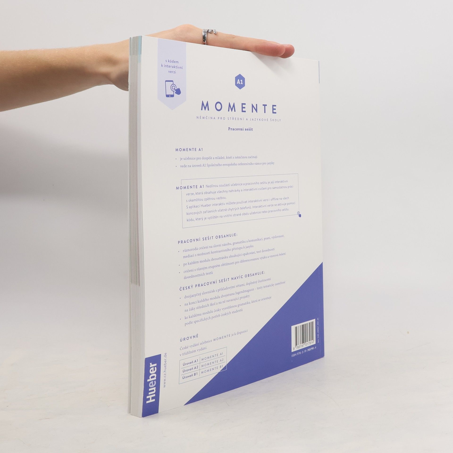 Kolektiv autorů Momente A1