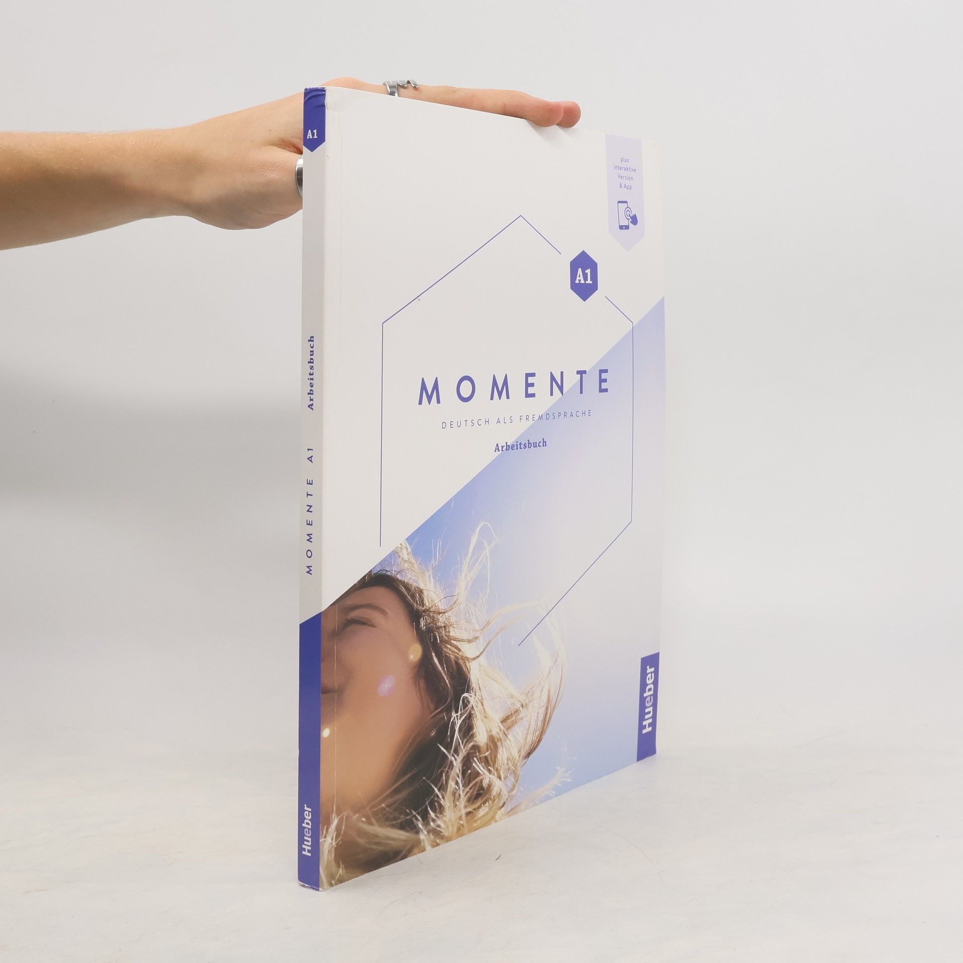 Angela Pude Momente : Deutsch als Fremdsprache. Arbeitsbuch plus interaktive Version