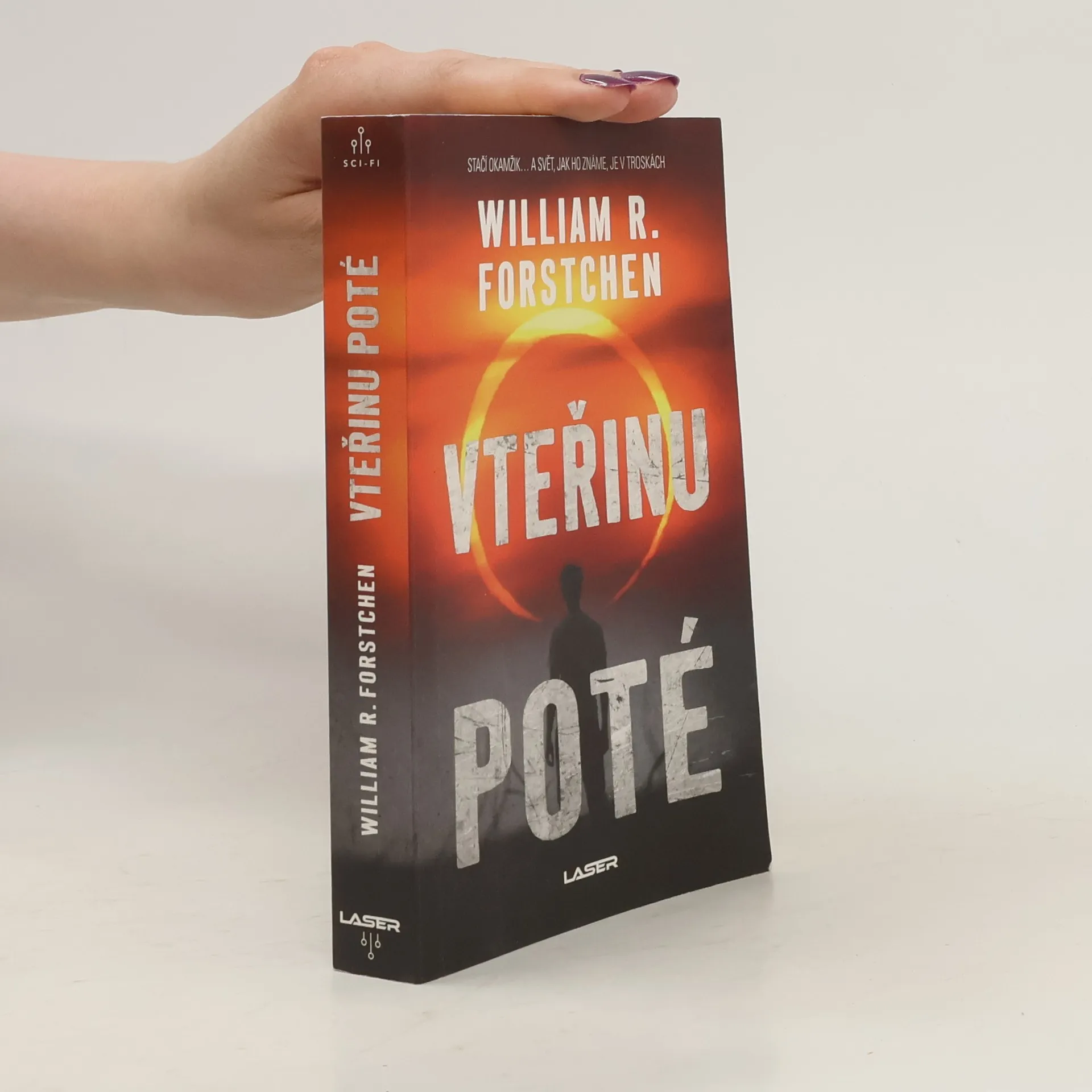 Vteřinu poté | Book | William R. Forstchen | CS
