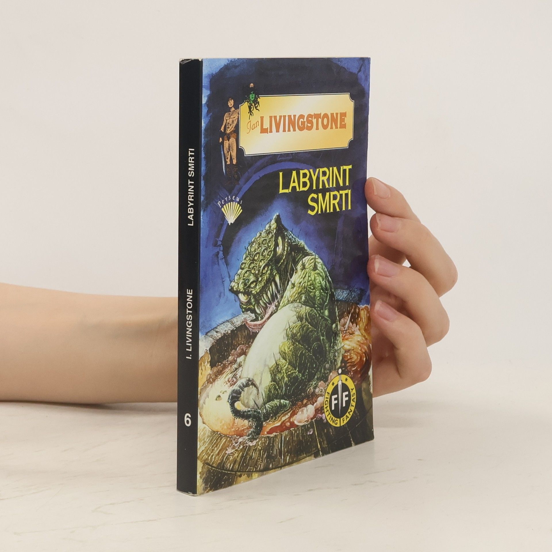 Ian Livingstone Labyrint smrti