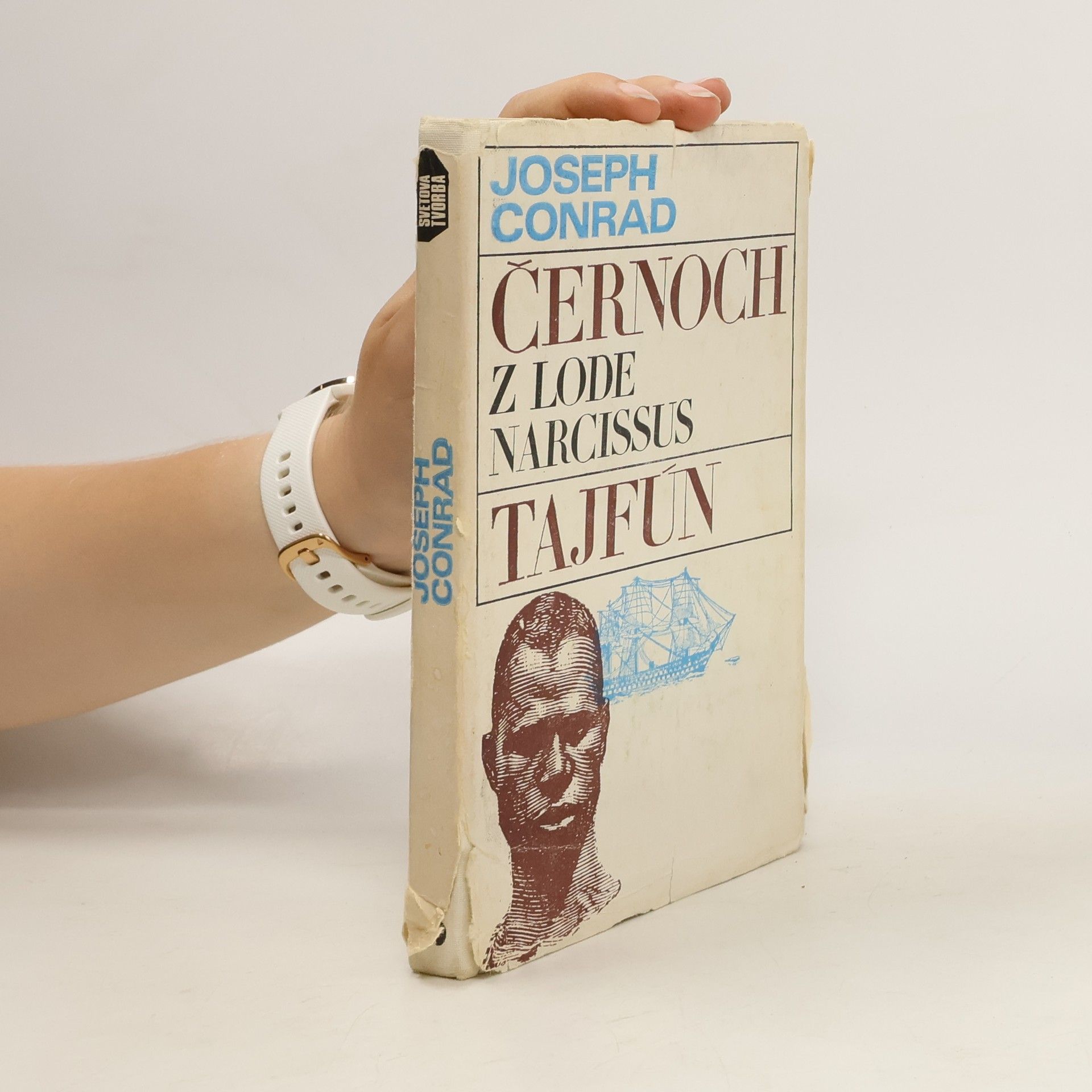 Joseph Conrad Černoch z lode Narcissus. Tajfún