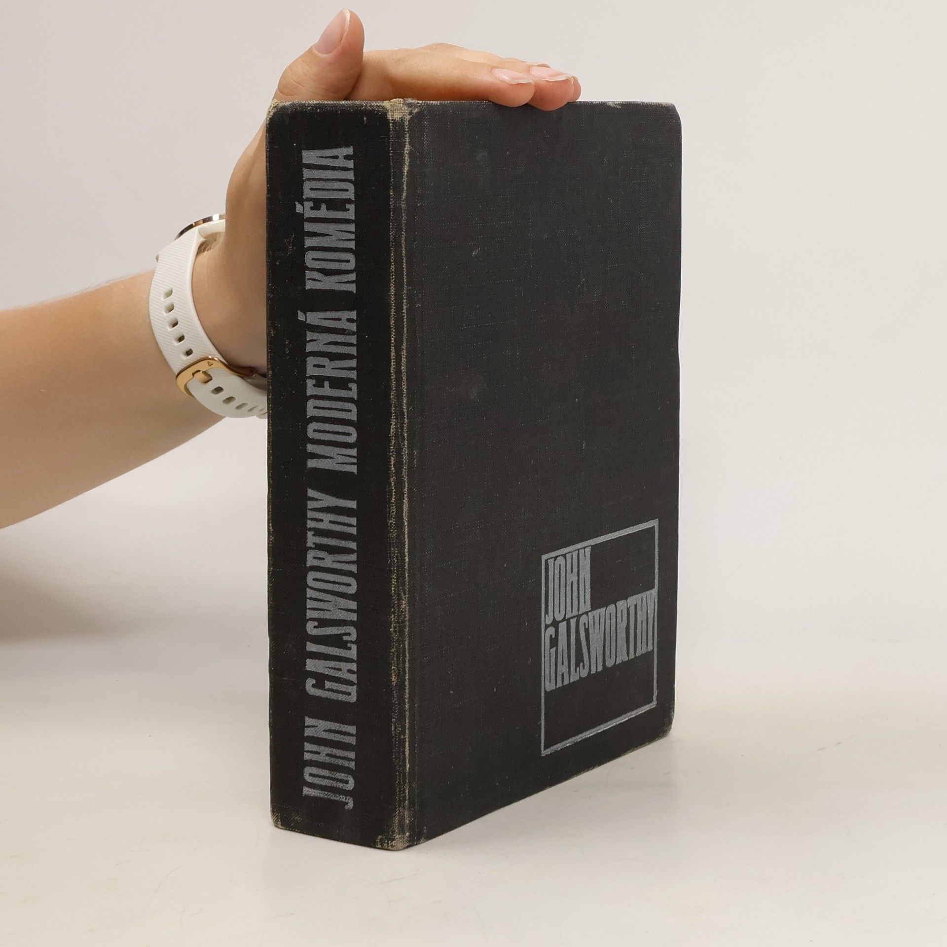 John Galsworthy Moderná komédia