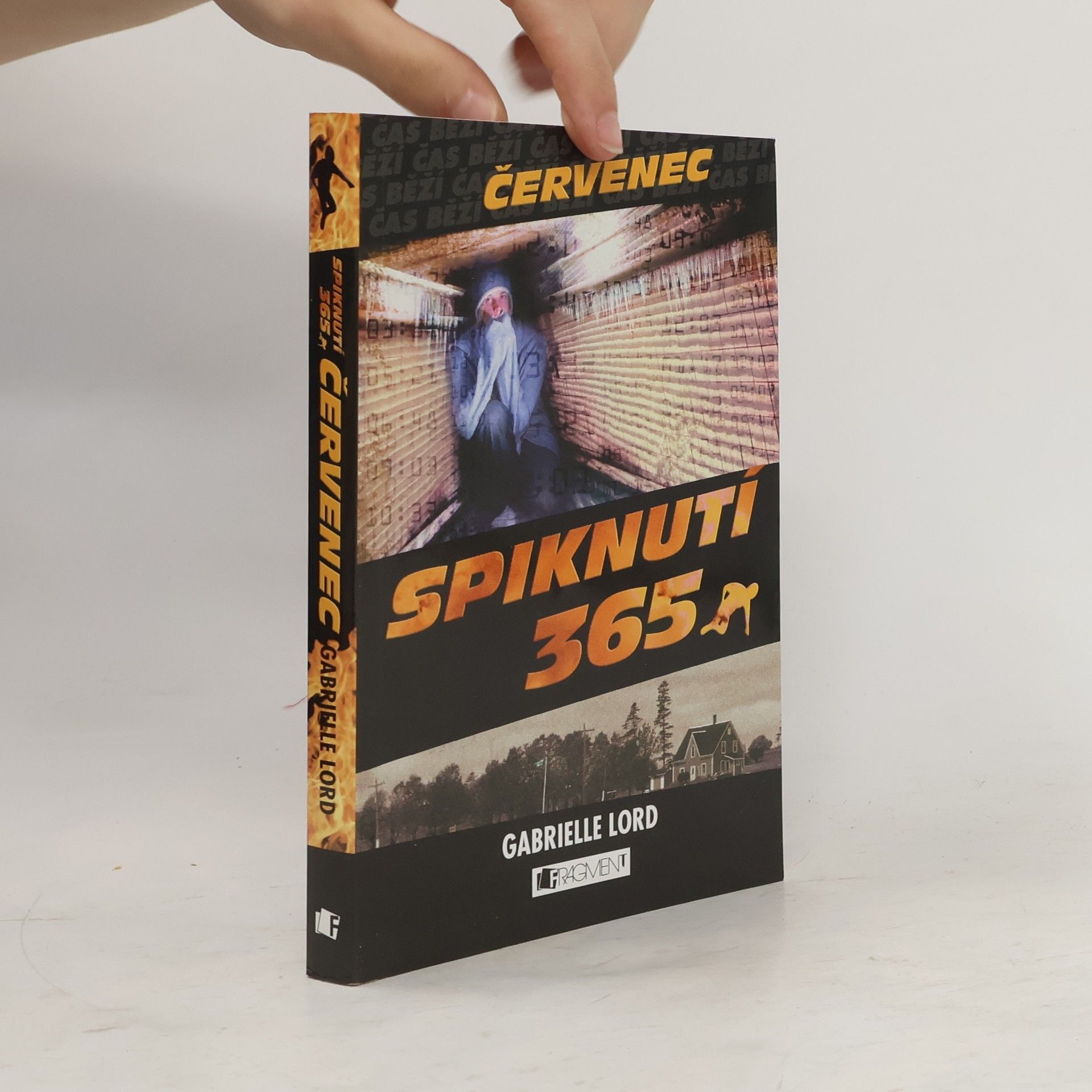 Gabrielle Lord Spiknutí 365. Červenec