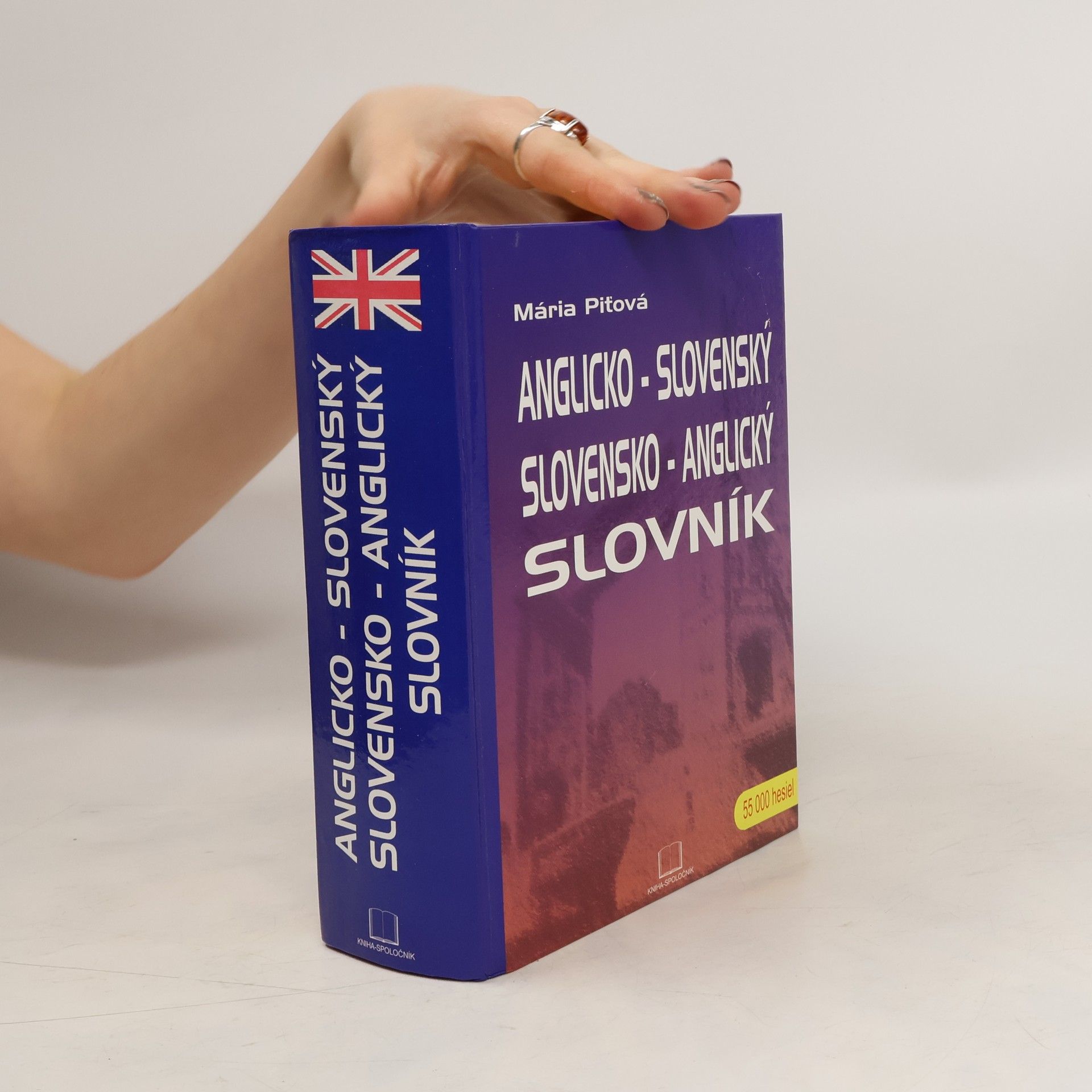 Mária Piťová Anglicko-slovenský slovensko-anglický slovník