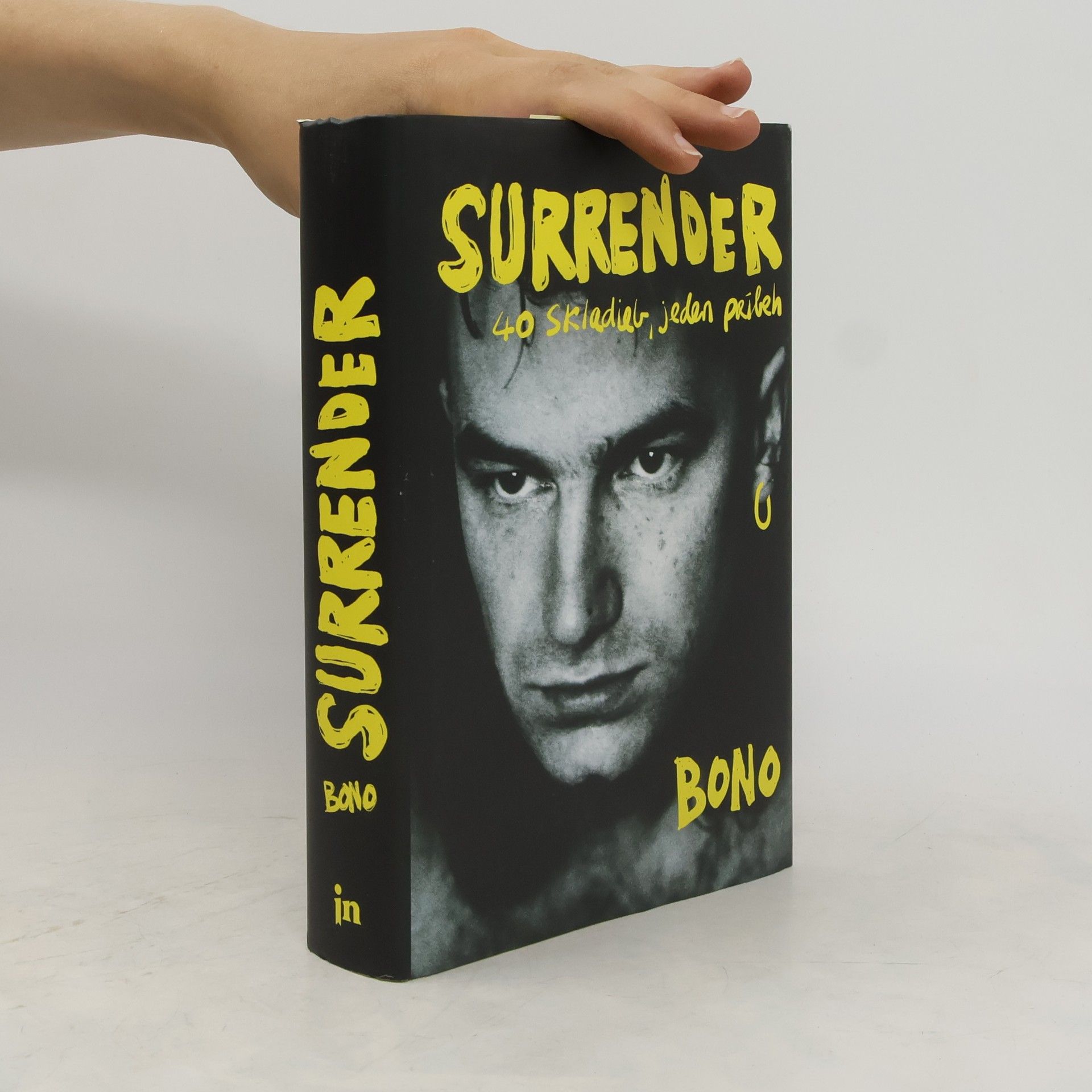 kolektiv Surrender. 40 skladieb, jeden príbeh