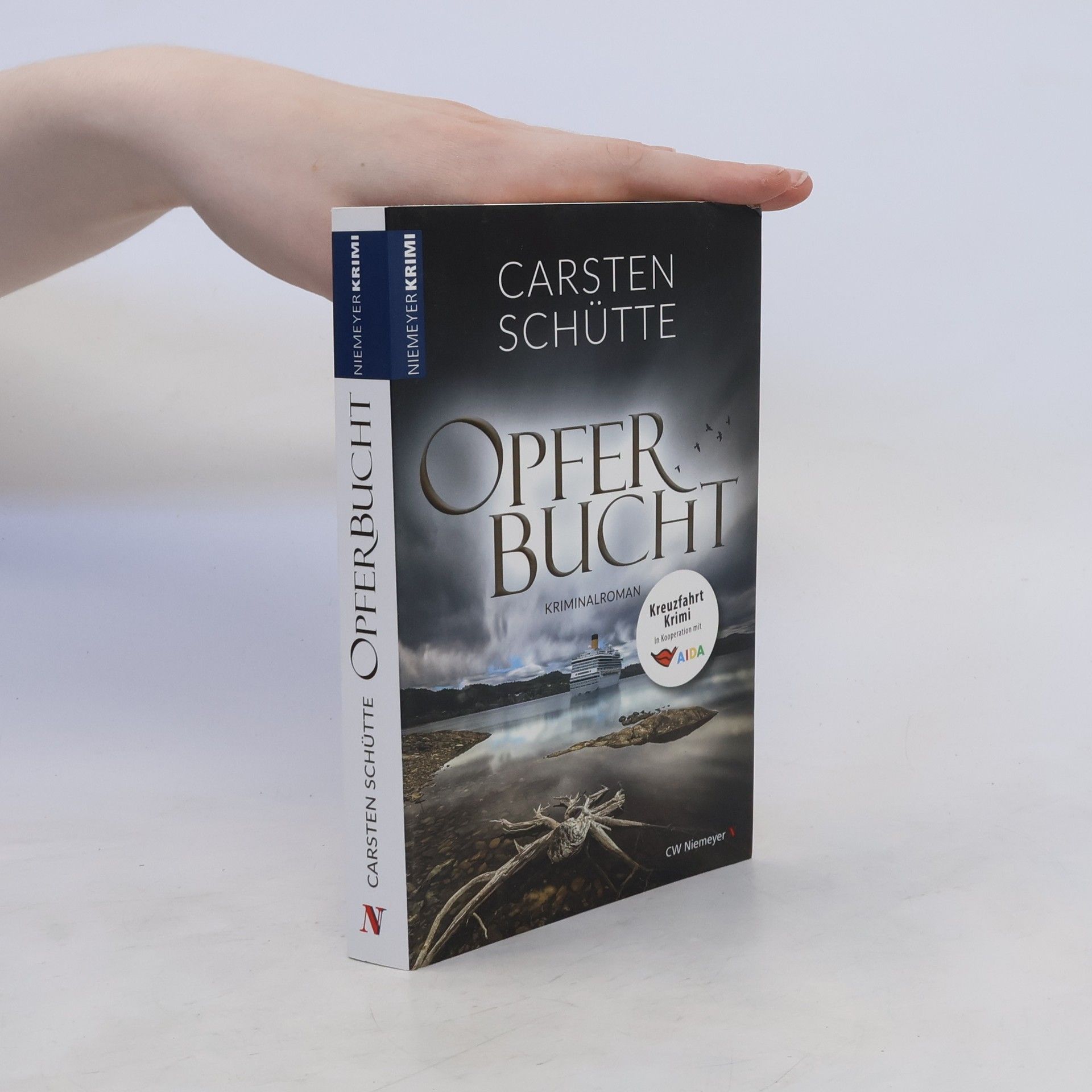 Carsten Schütte Opferbucht