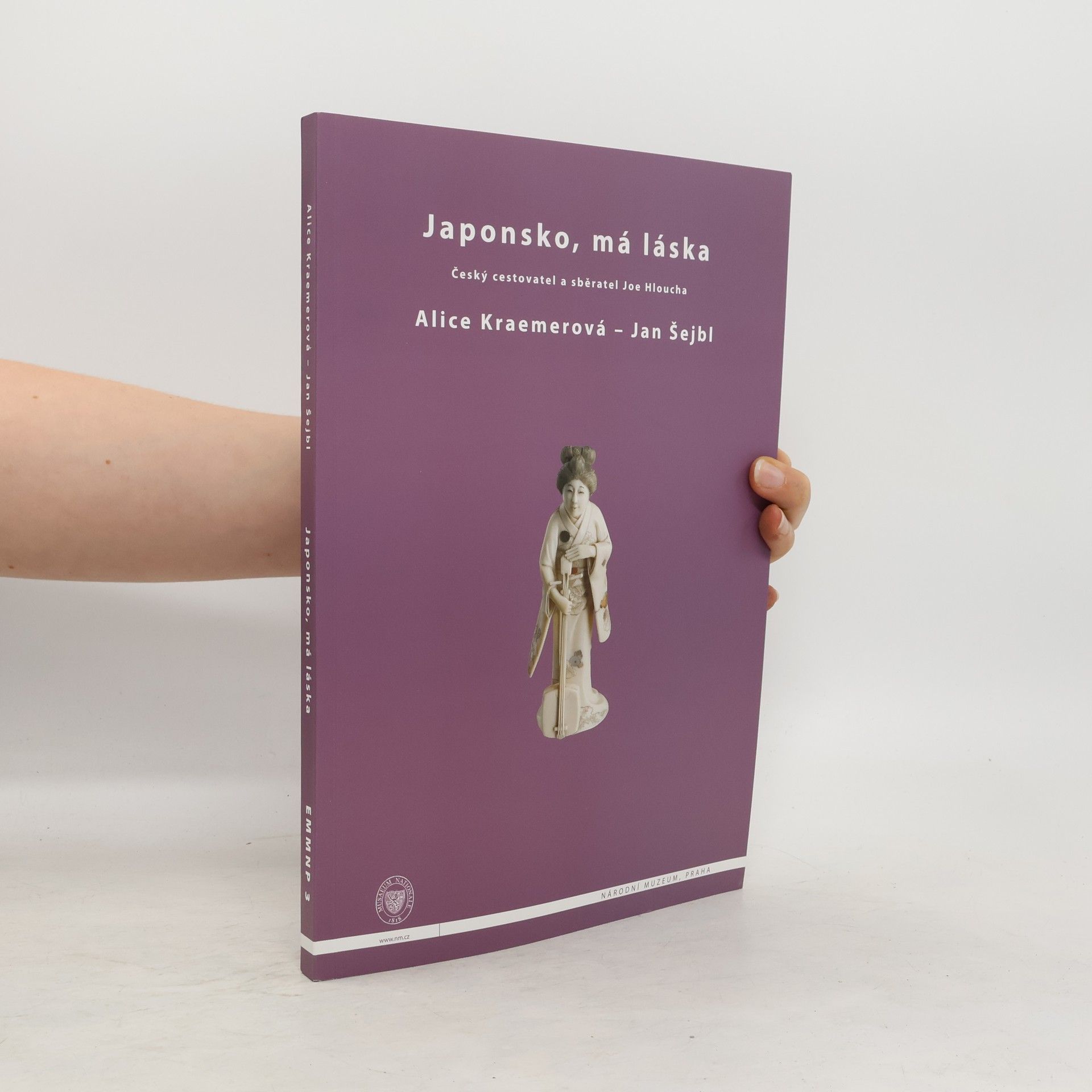 Alice Kraemerová Japonsko, má láska: český cestovatel a sběratel Joe Hloucha