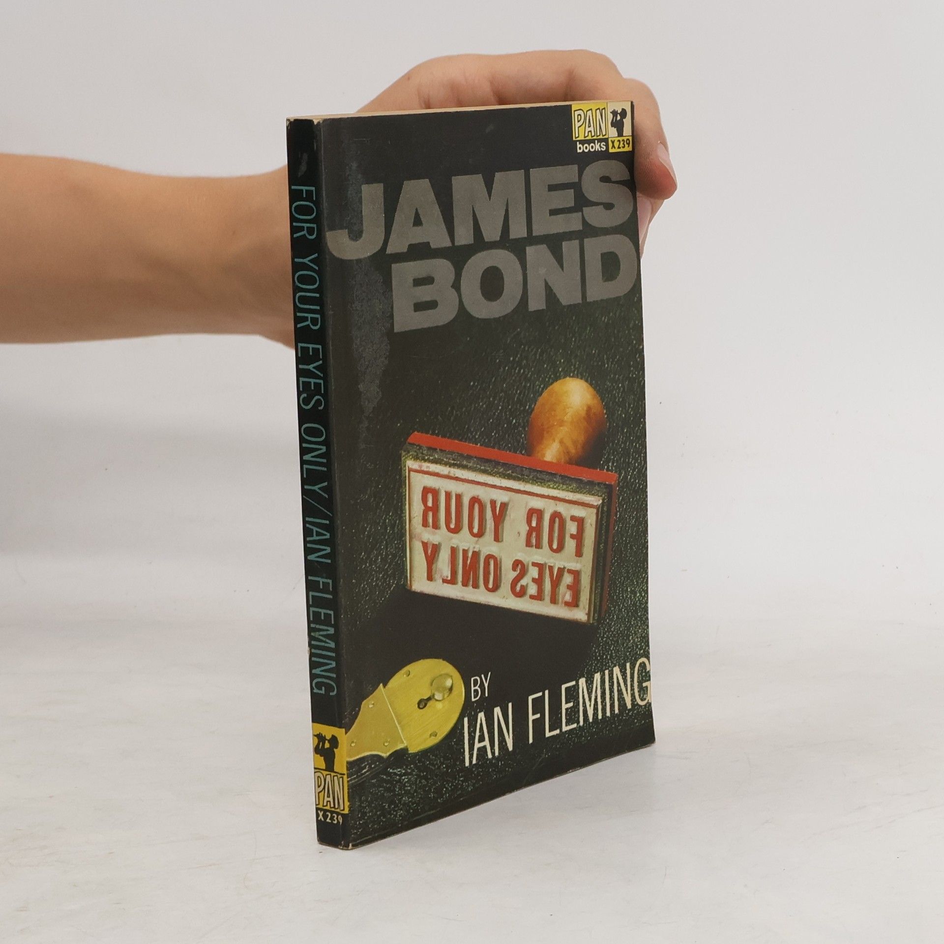 Ian Fleming James Bond: For Your Eyes Only