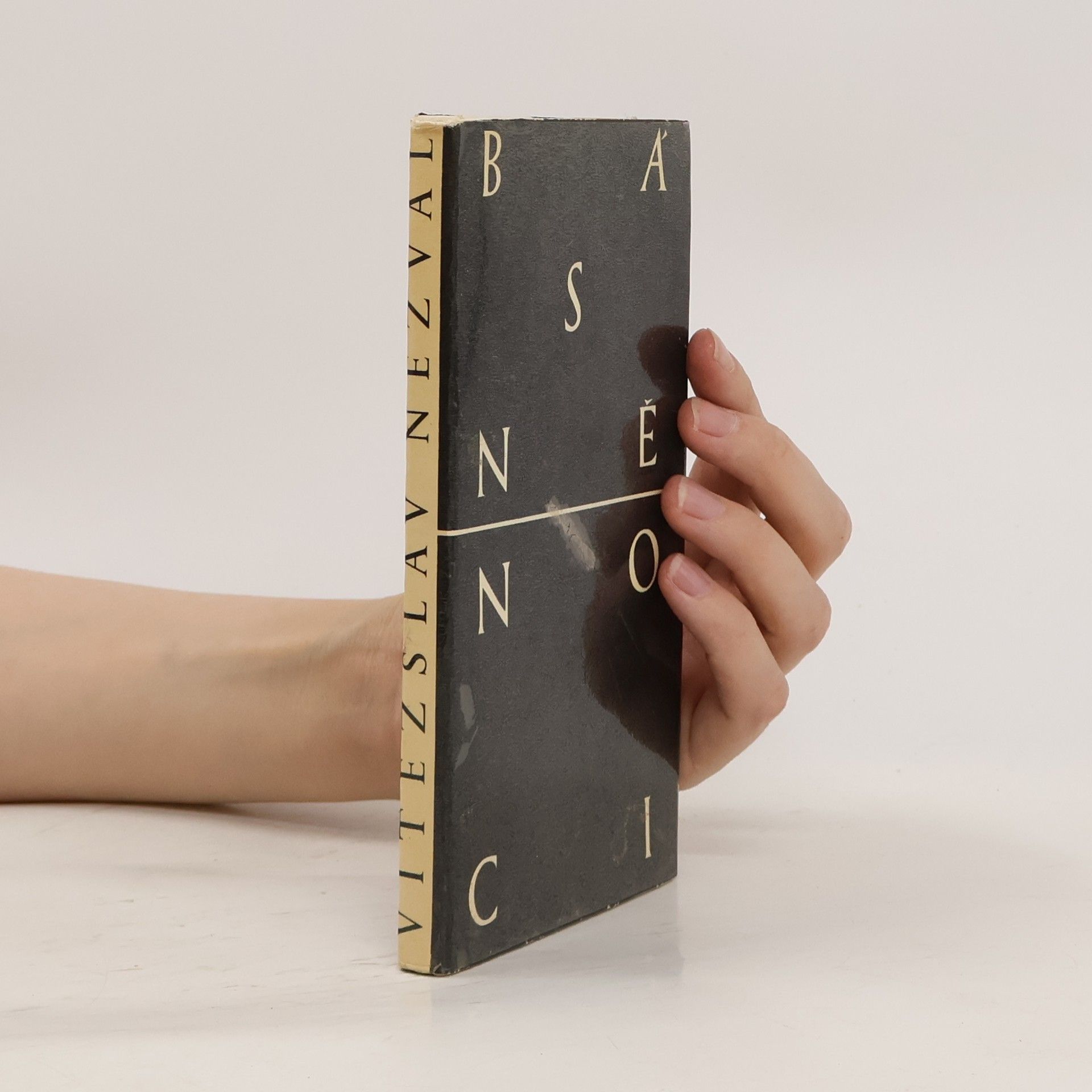 Vítězslav Nezval Básně noci