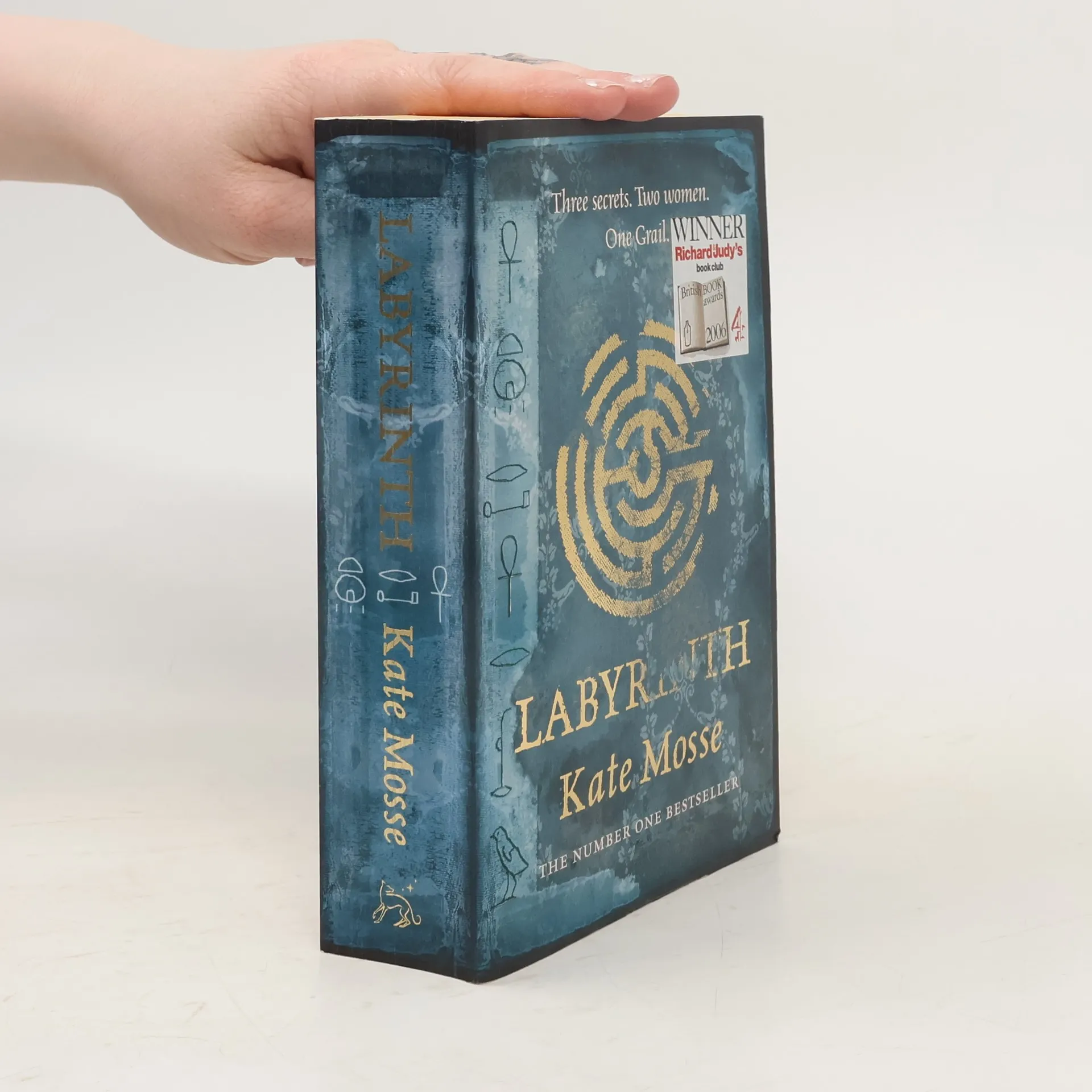 Labyrinth | Libro | Copertina rigida | Kate Mosse | EN