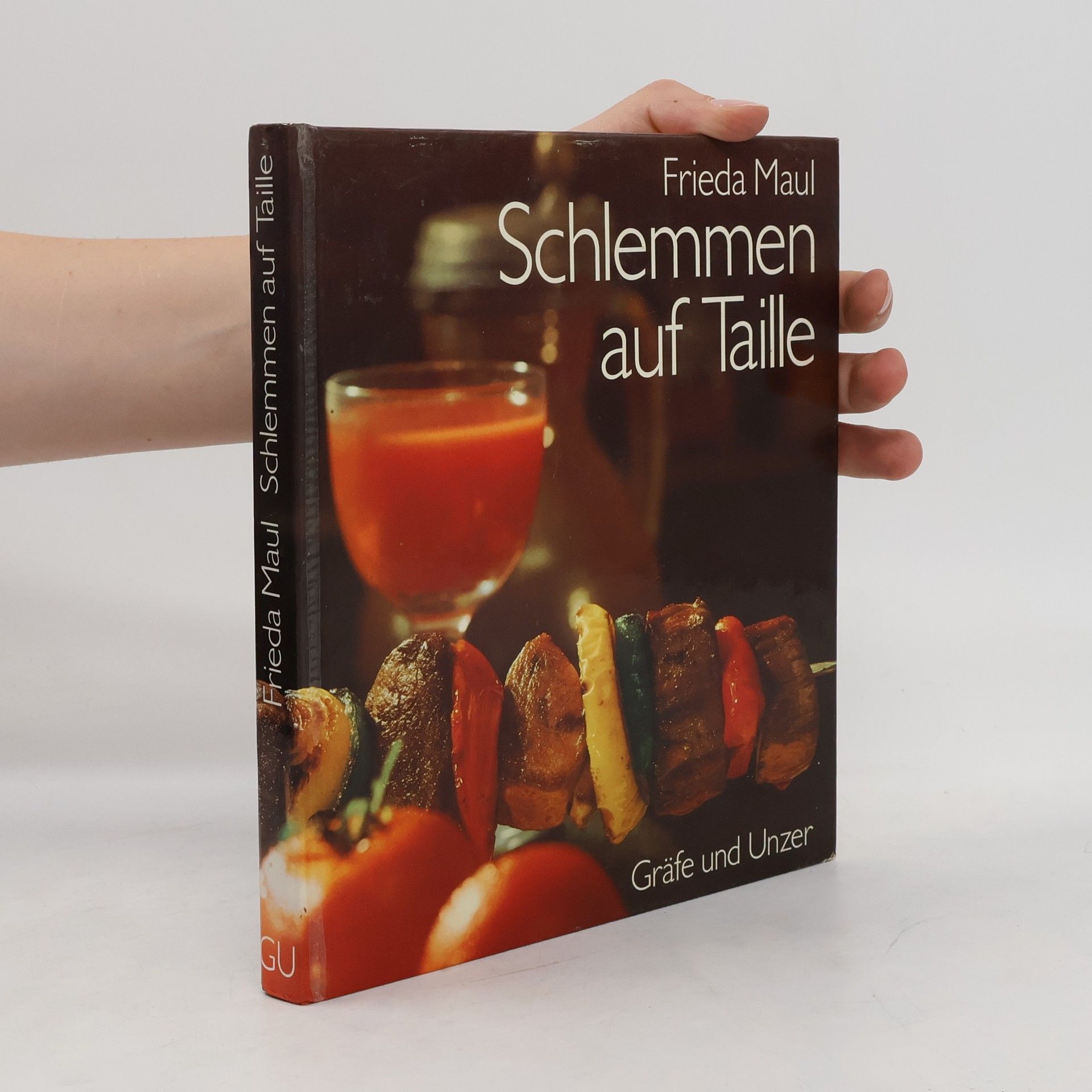 Frieda Maul Schlemmen auf Taille