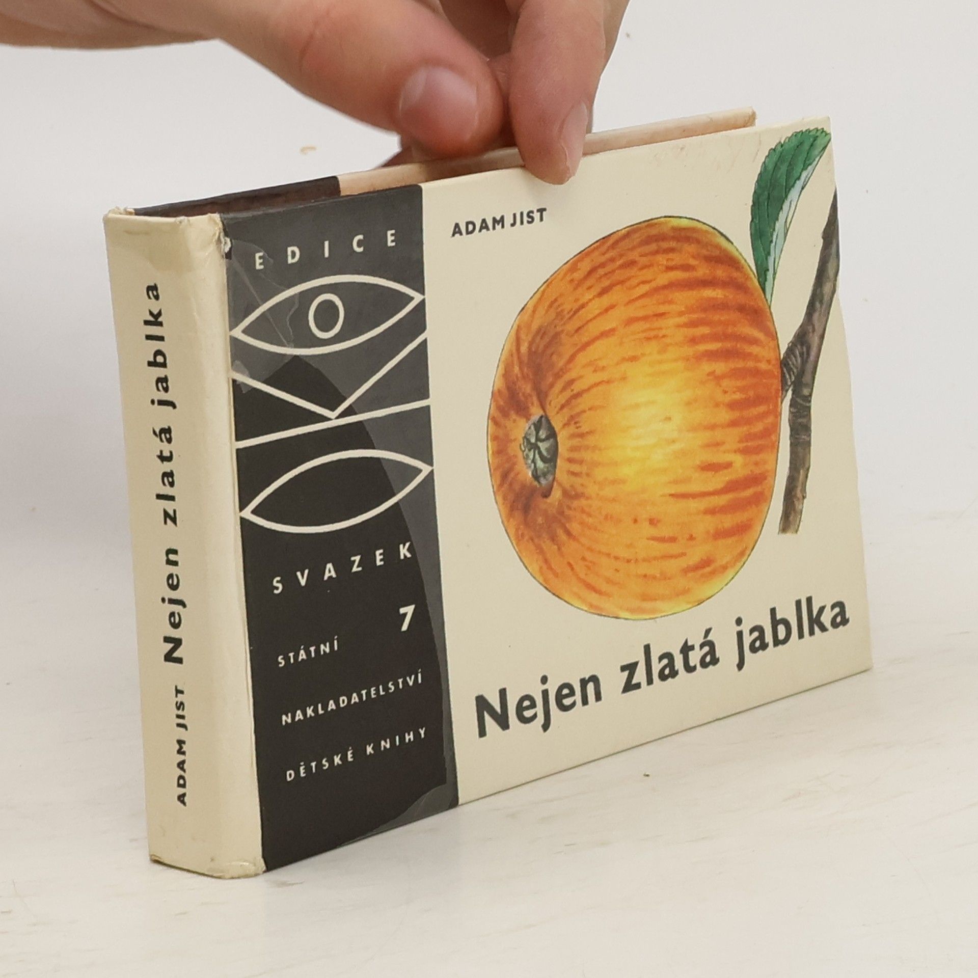 Adam Jist Nejen zlatá jablka