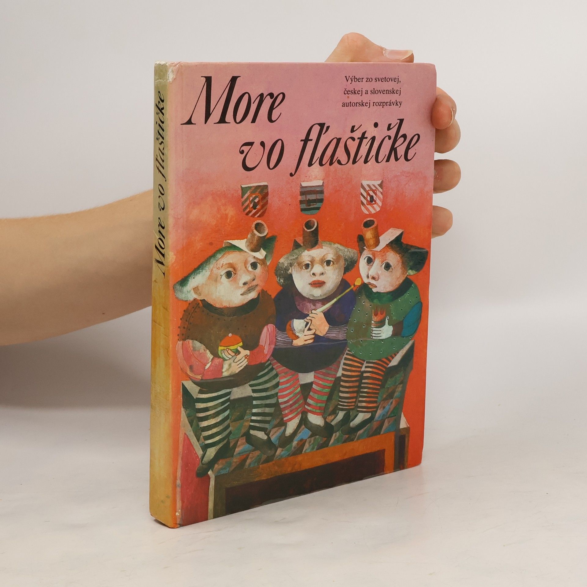 Collectif d'auteurs More vo fľaštičke