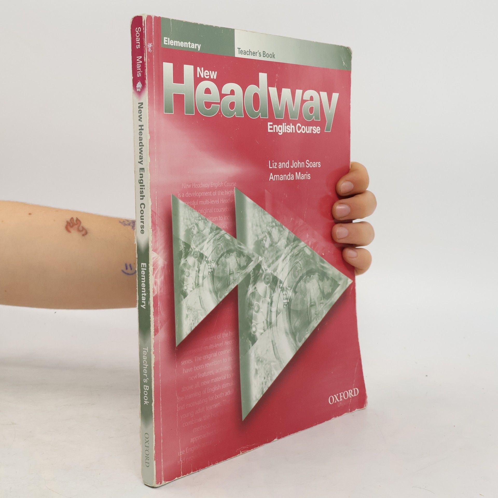 Liz Soars New Headway English Course. Elementary. Teacher's Book