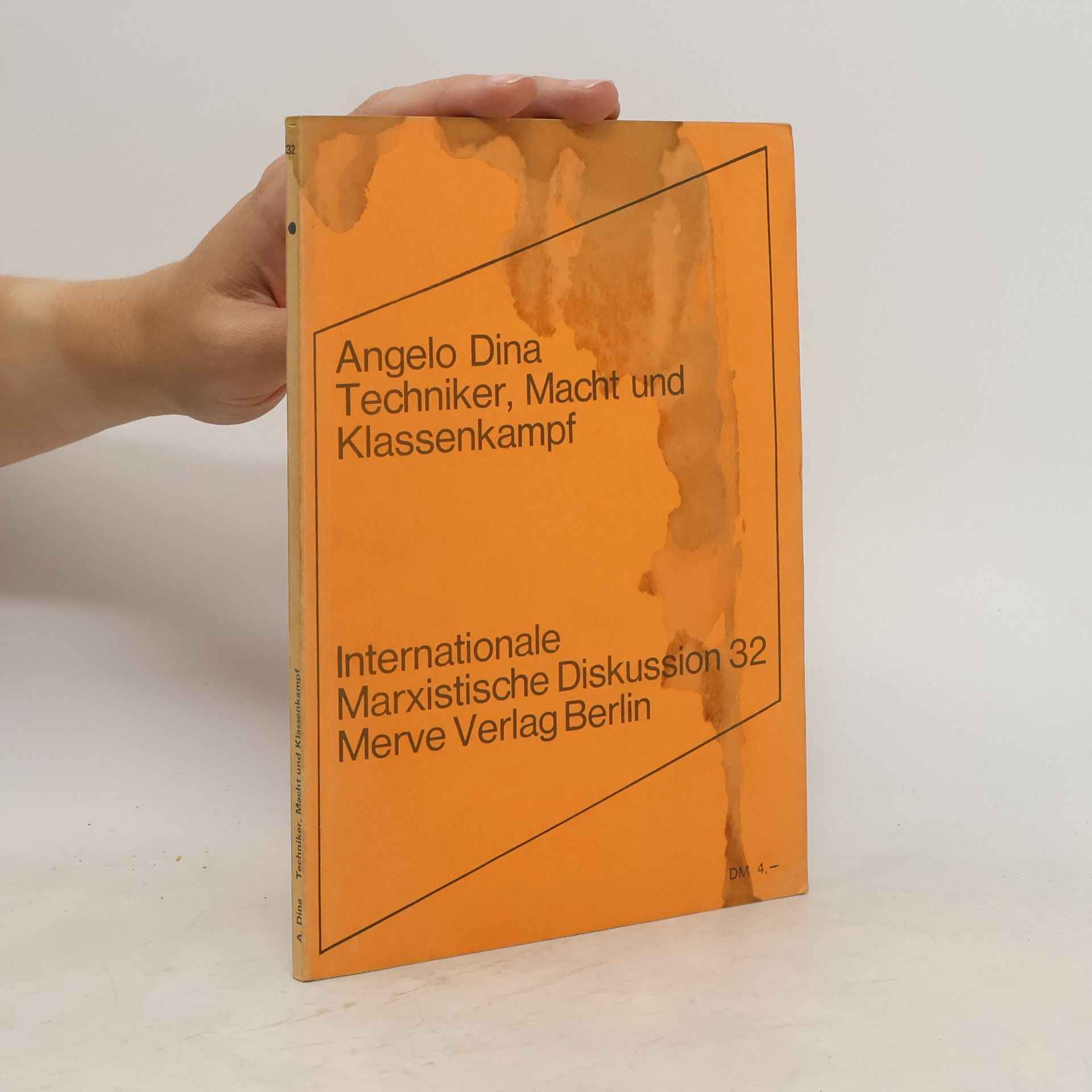 Angelo Dina Techniker, Macht und Klassenkampf
