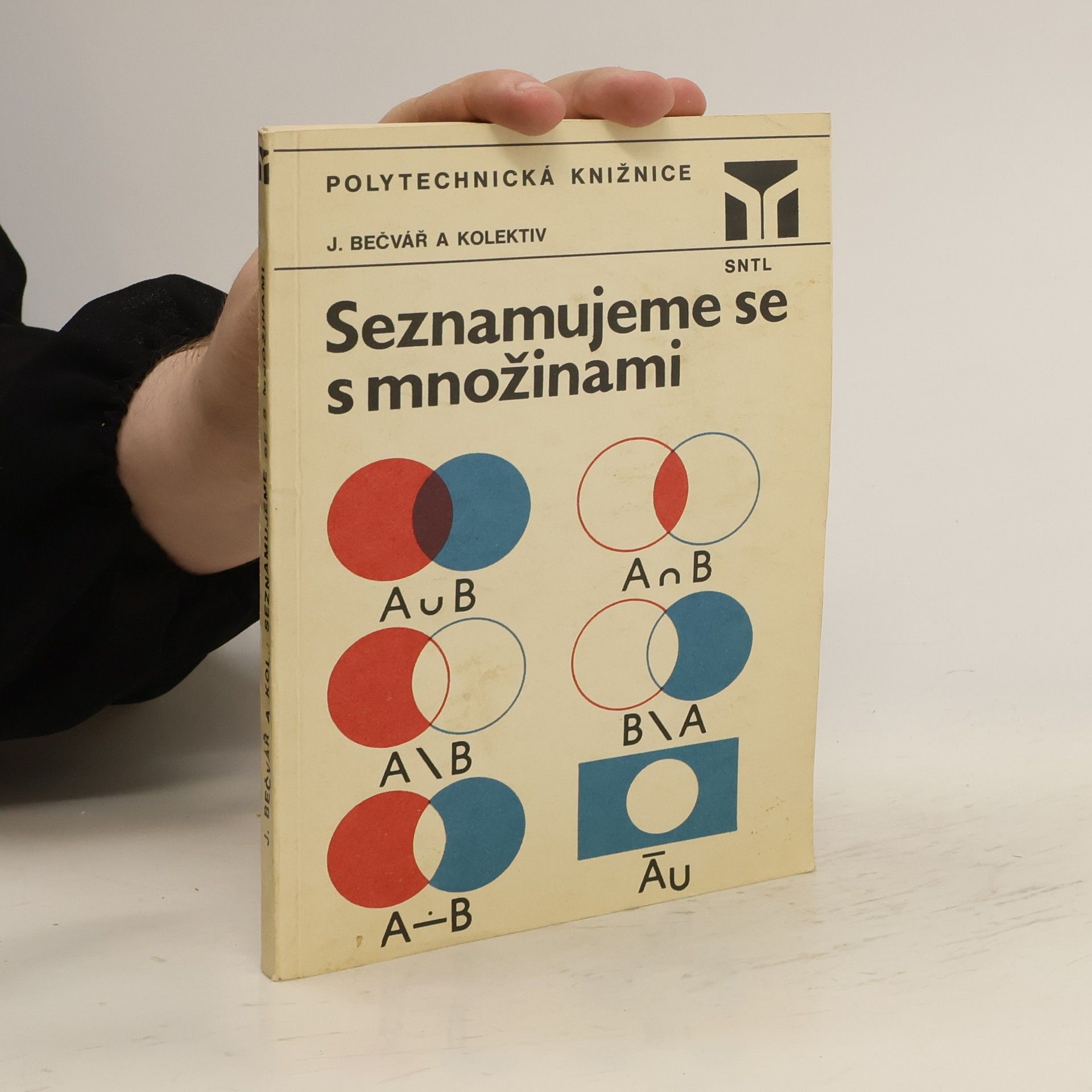 Jindřich Bečvář Seznamujeme se s množinami