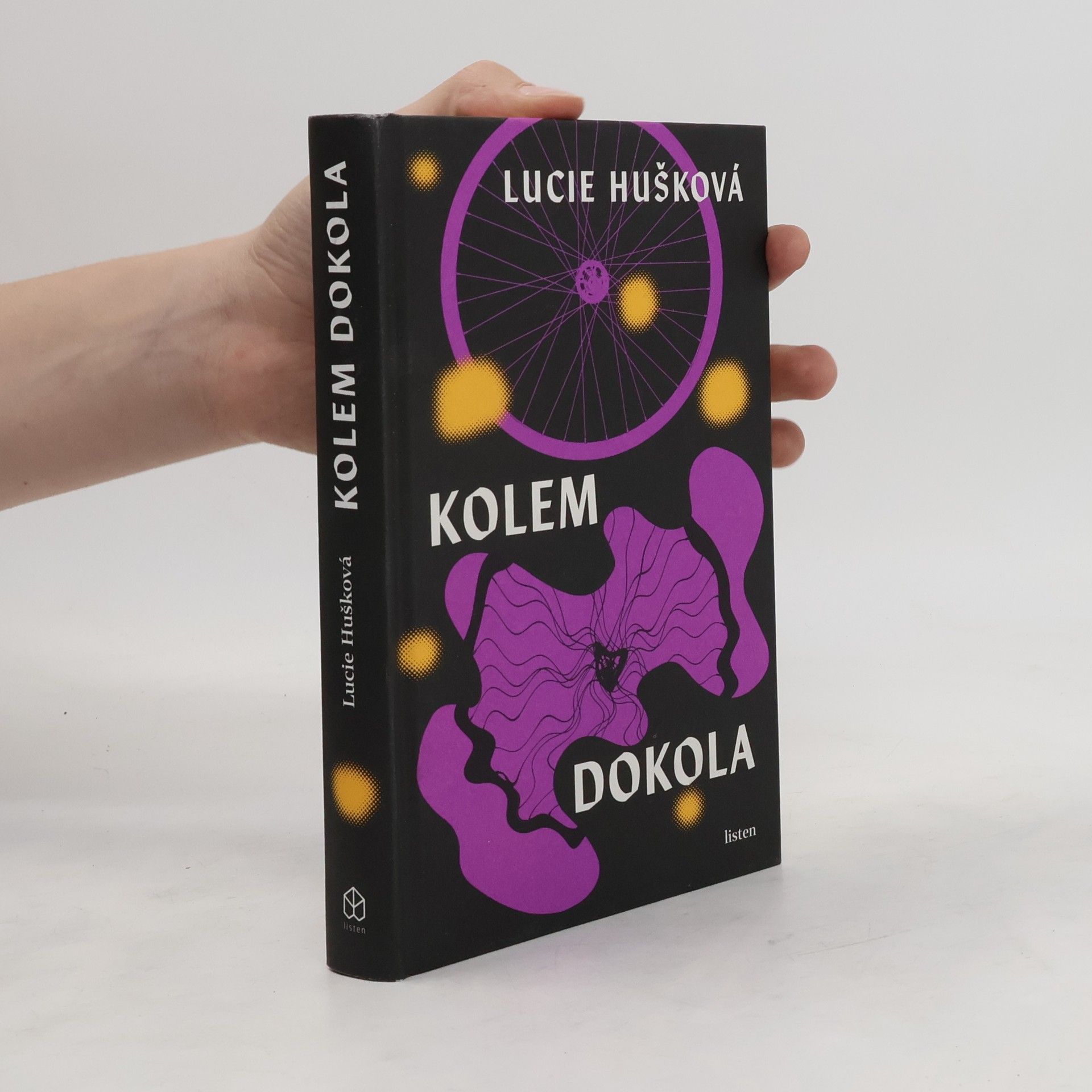 Lucie Hušková Kolem dokola