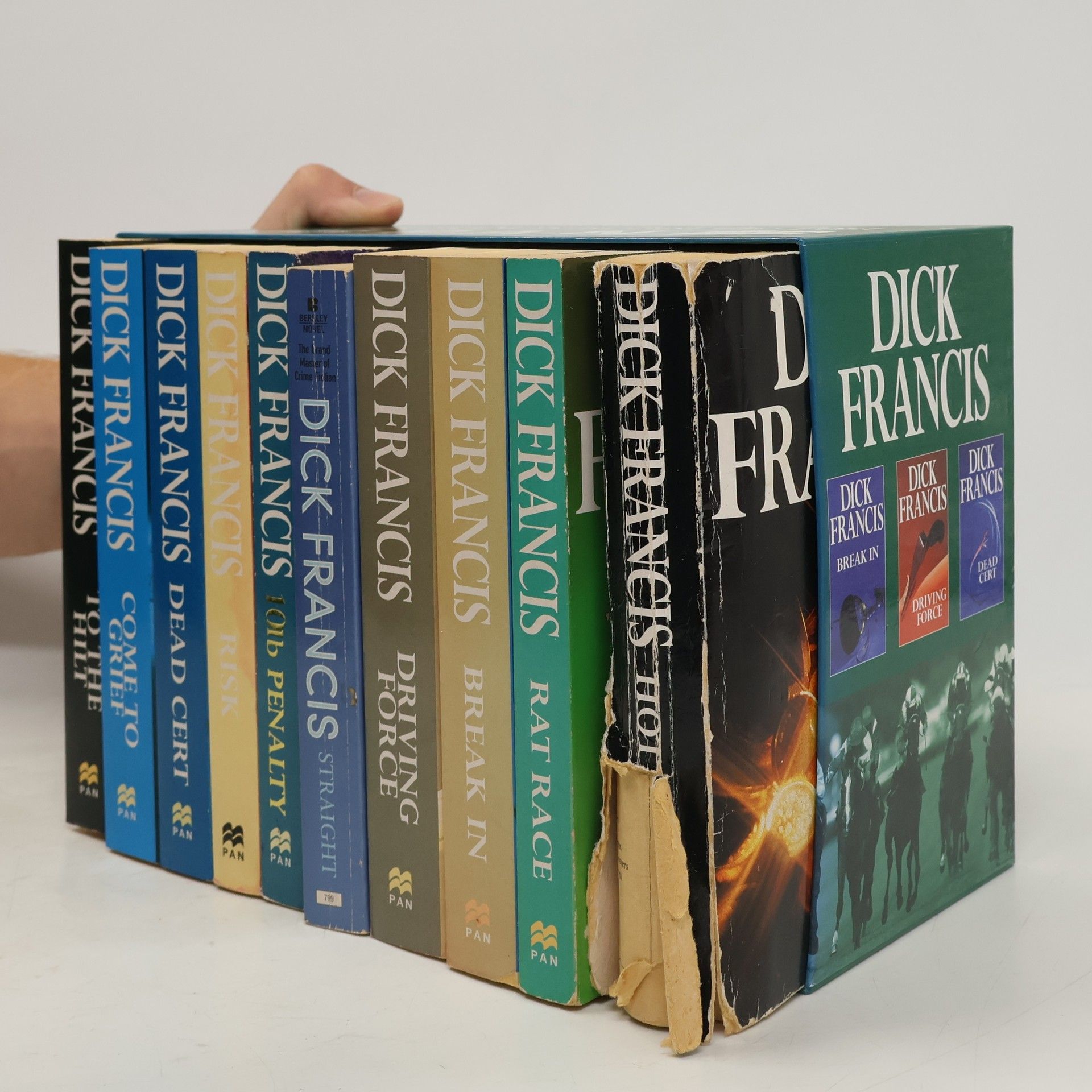 Dick Francis 10x Dick Francis (box)