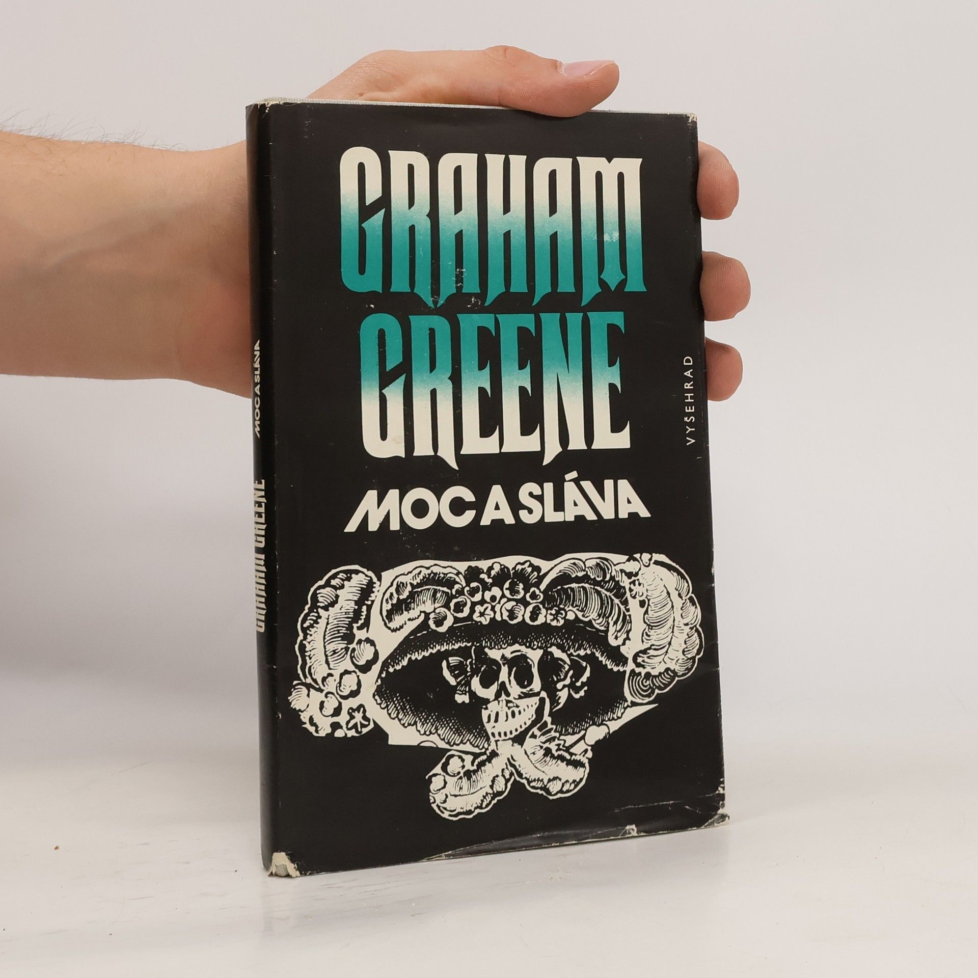 Graham Greene Moc a sláva